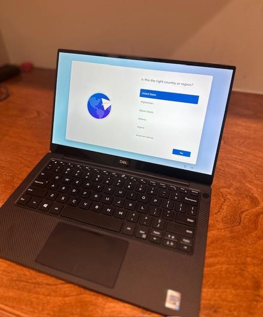 Dell XPS 13 9305 13.3″ Intel Core i7 8 GB Ram 256 GB – TOUCHSCREEN