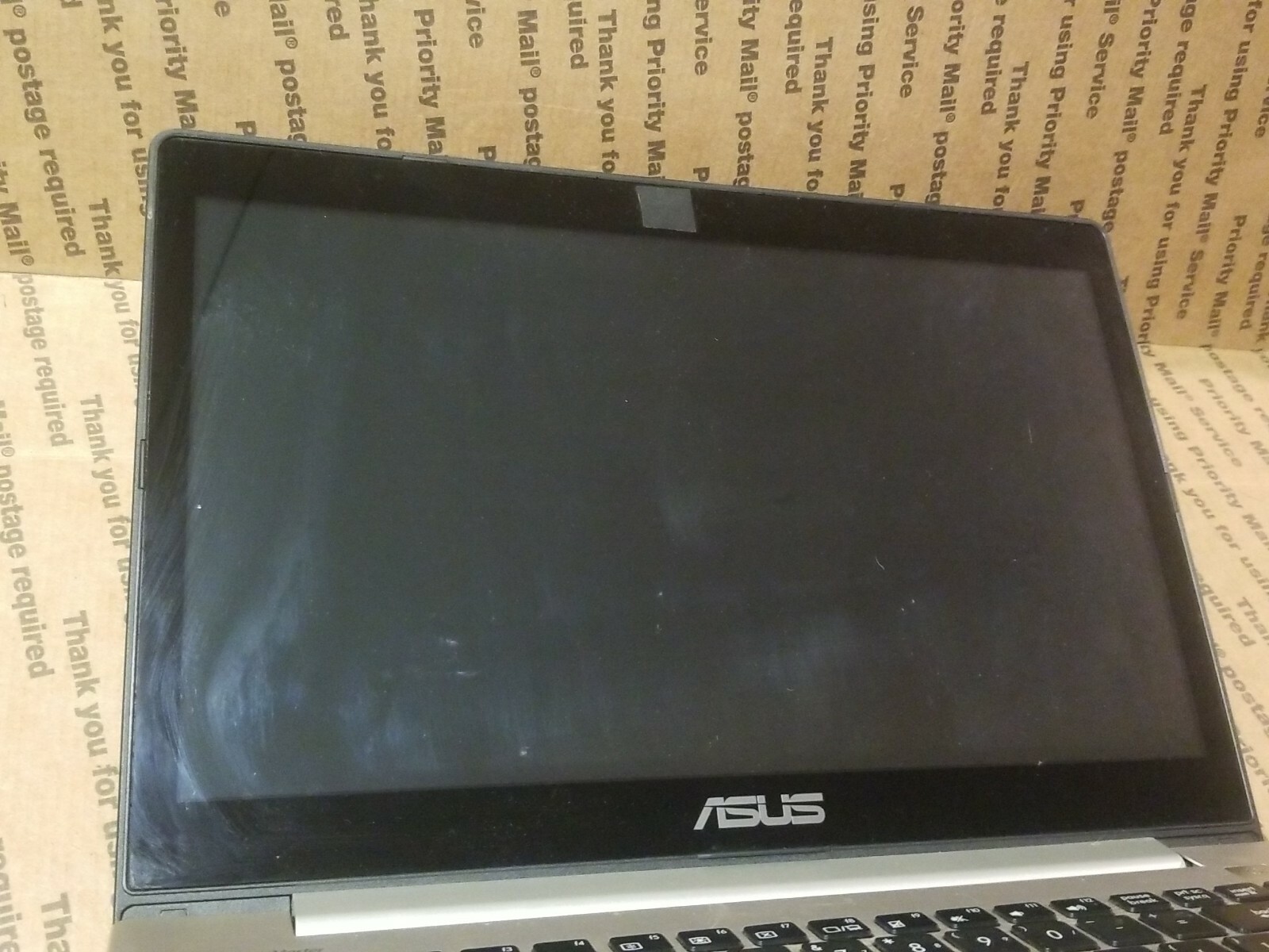 ASUS Ultrabook VivoBook S400CA-UH51T Intel Core i5 3rd Gen 3317U 8GB UNTESTED