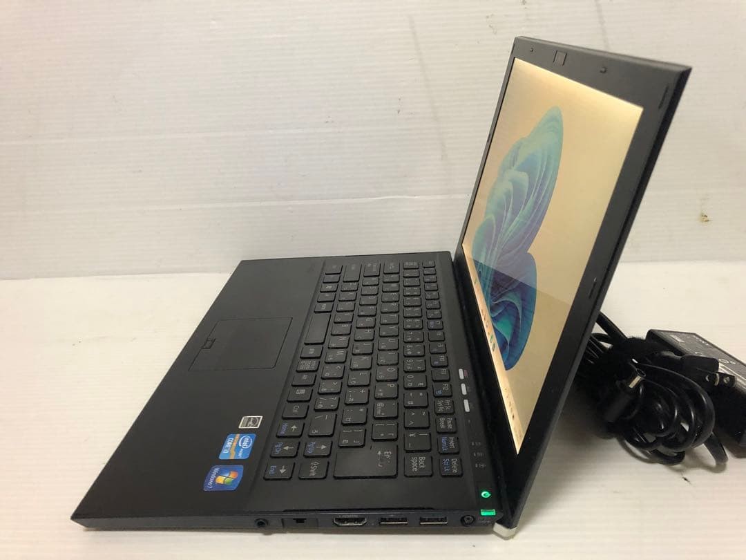 SONY Vaio SVZ1311AJ Win11 Core i3-3110M 2.4GHz 4GB 128GB SSD
