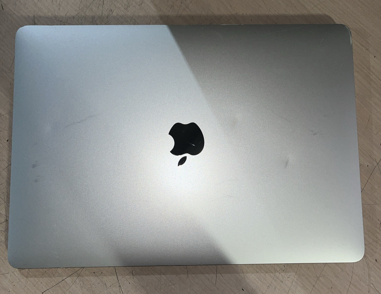 APPLE MACBOOK AIR 13″ SCISSOR, 2020 CORE I3-1000NG4 1.1GHZ 8GB RAM 256SSD