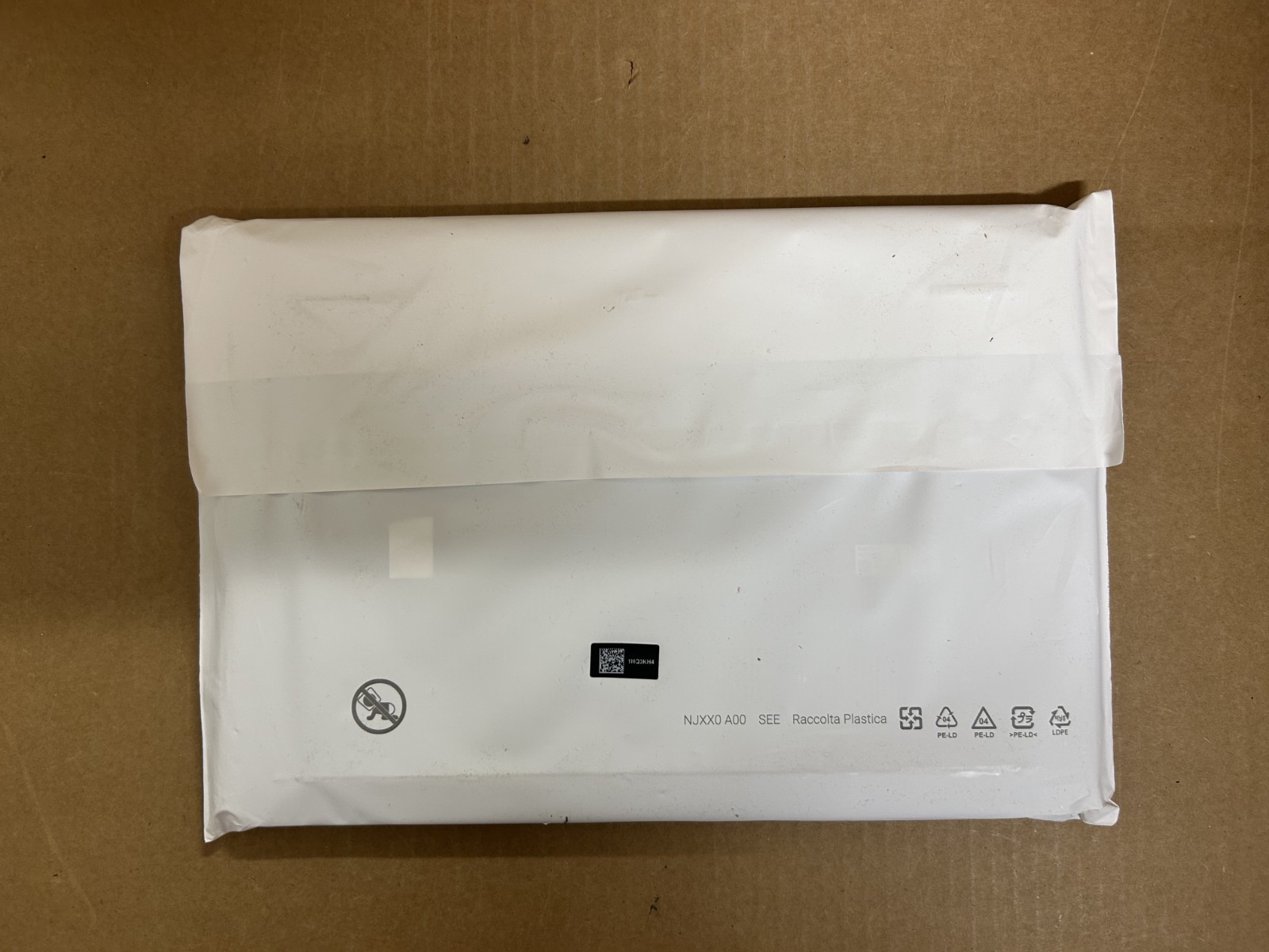 Dell Pro 14 PC14250 Intel U7-255U 16GB DDR5 512GB NVMe W11P