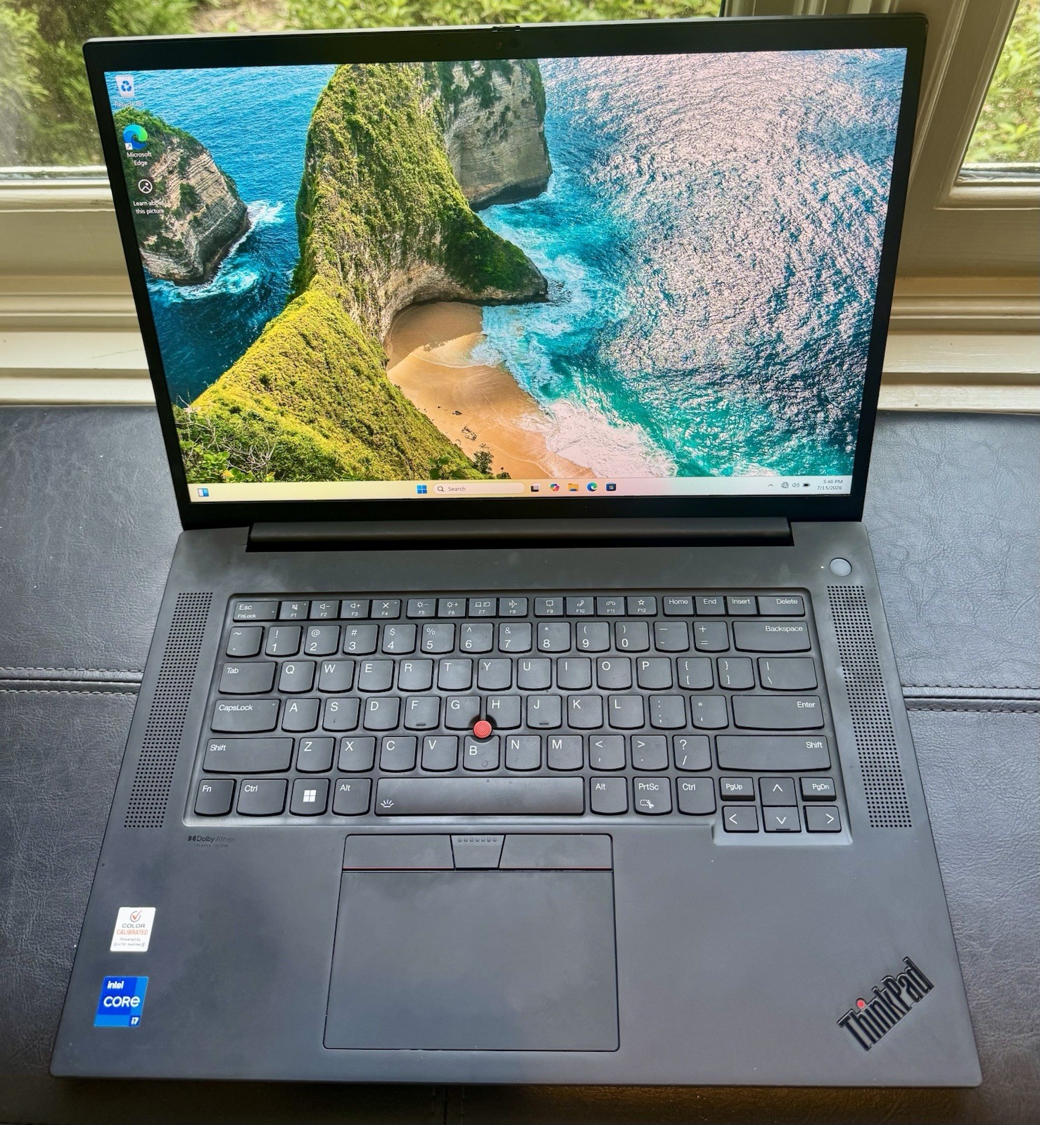 Thinkpad P1 Gen 5 i7-12700H 32GB 1TB RTX A2000 4k UHD Win11 — See Hinge Issue
