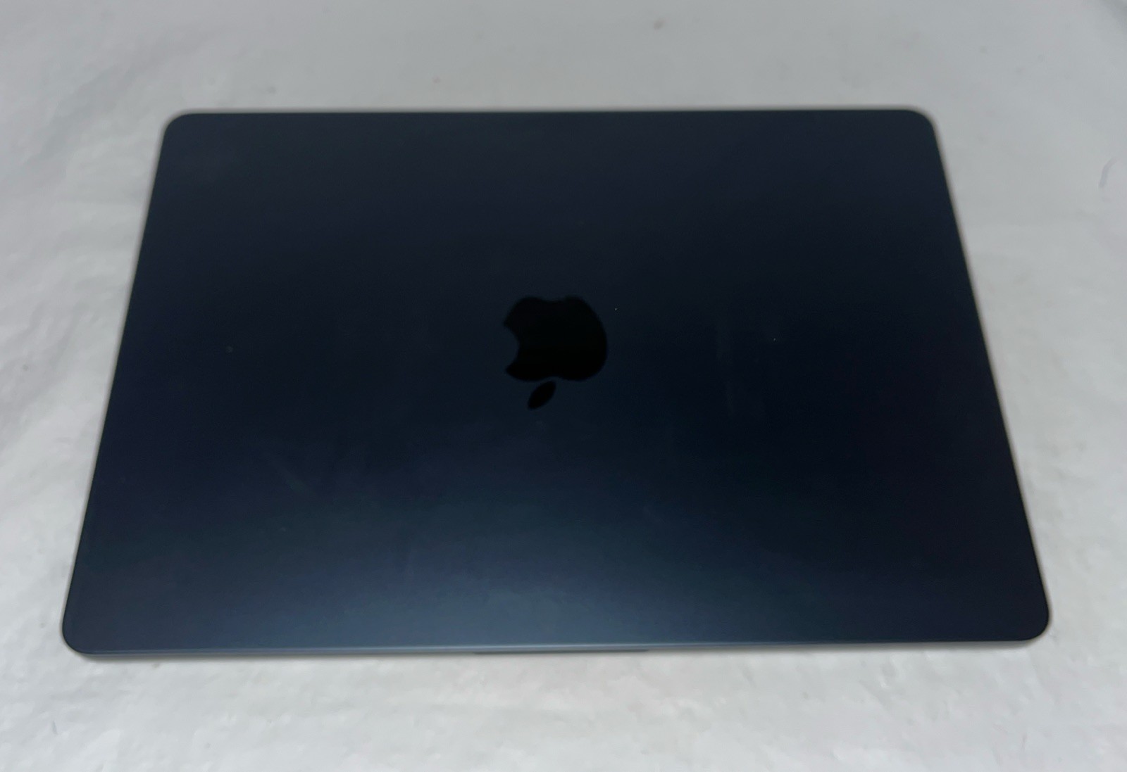 Apple A2681 MacBook Air Mid 2022 M2 8 Core@3.49GHz, 8GB DDR5, 500GB M2, Tahoe