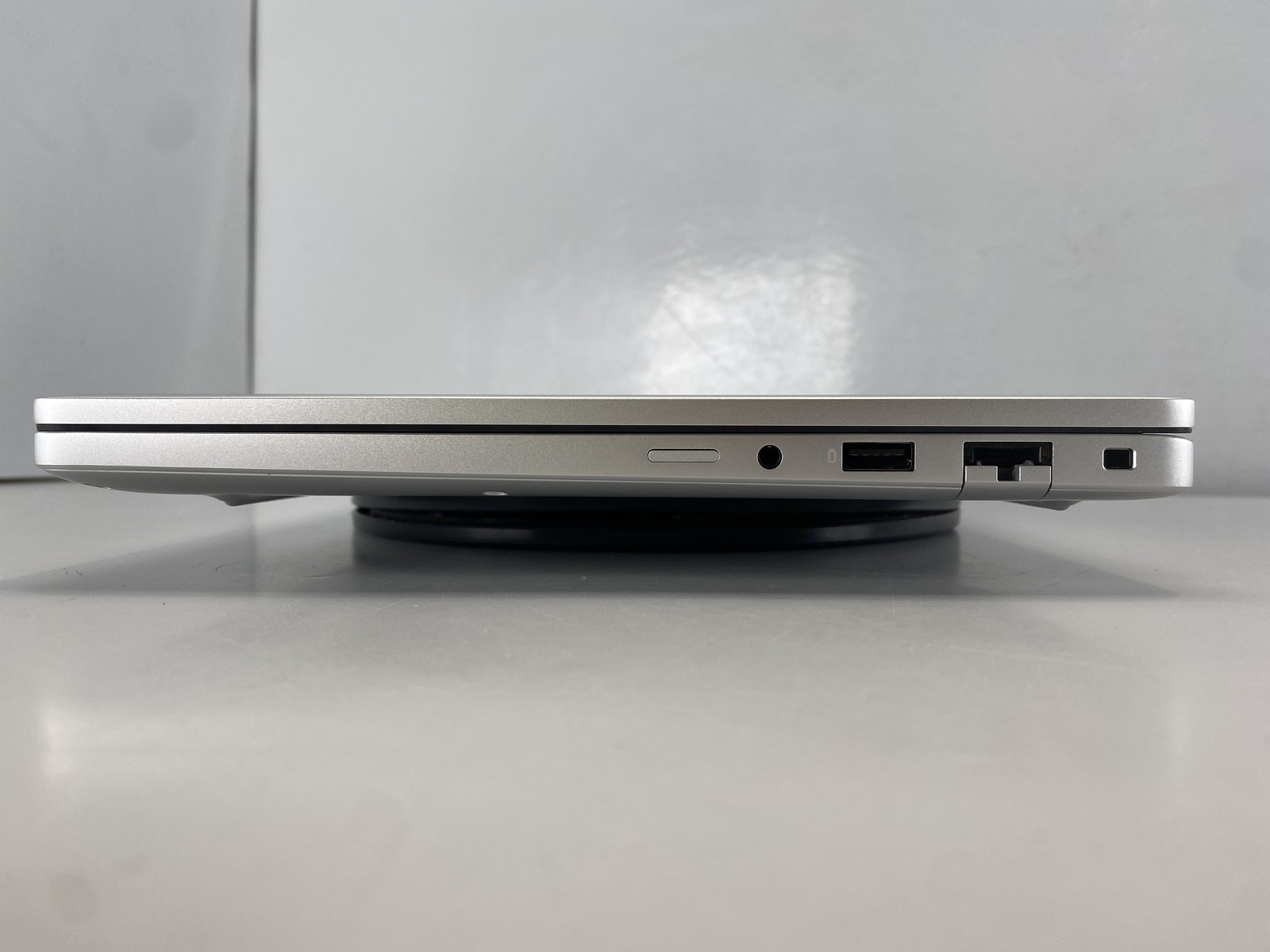 Dell Laptop Pro 14 Plus PB14255 14″ AMD Ryzen 5 Pro 230 512GB- Silver
