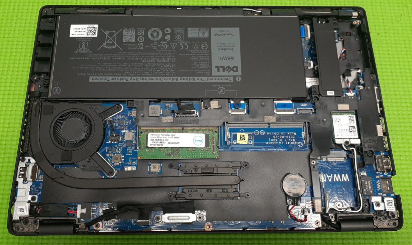 Dell Latitude *TOUCH* 5400 Core i7-8665U NO ssd+ 8gb No Os Excellent Batt+Ac ad