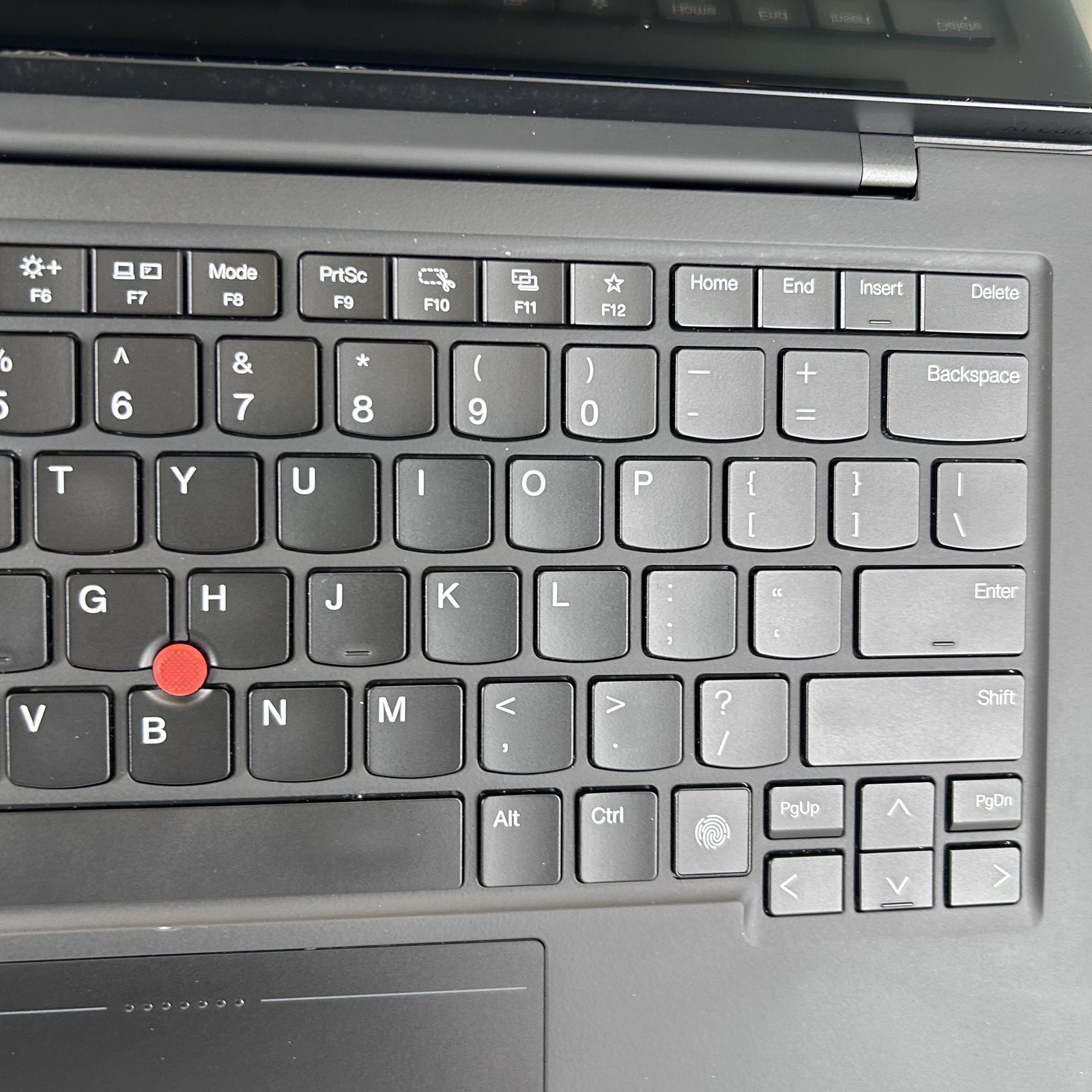 Lenovo ThinkPad X1 Carbon Gen 12 14 QHD+ TOUCH 1.7 GHz Ultra 7 165U 64GB 2TB SSD