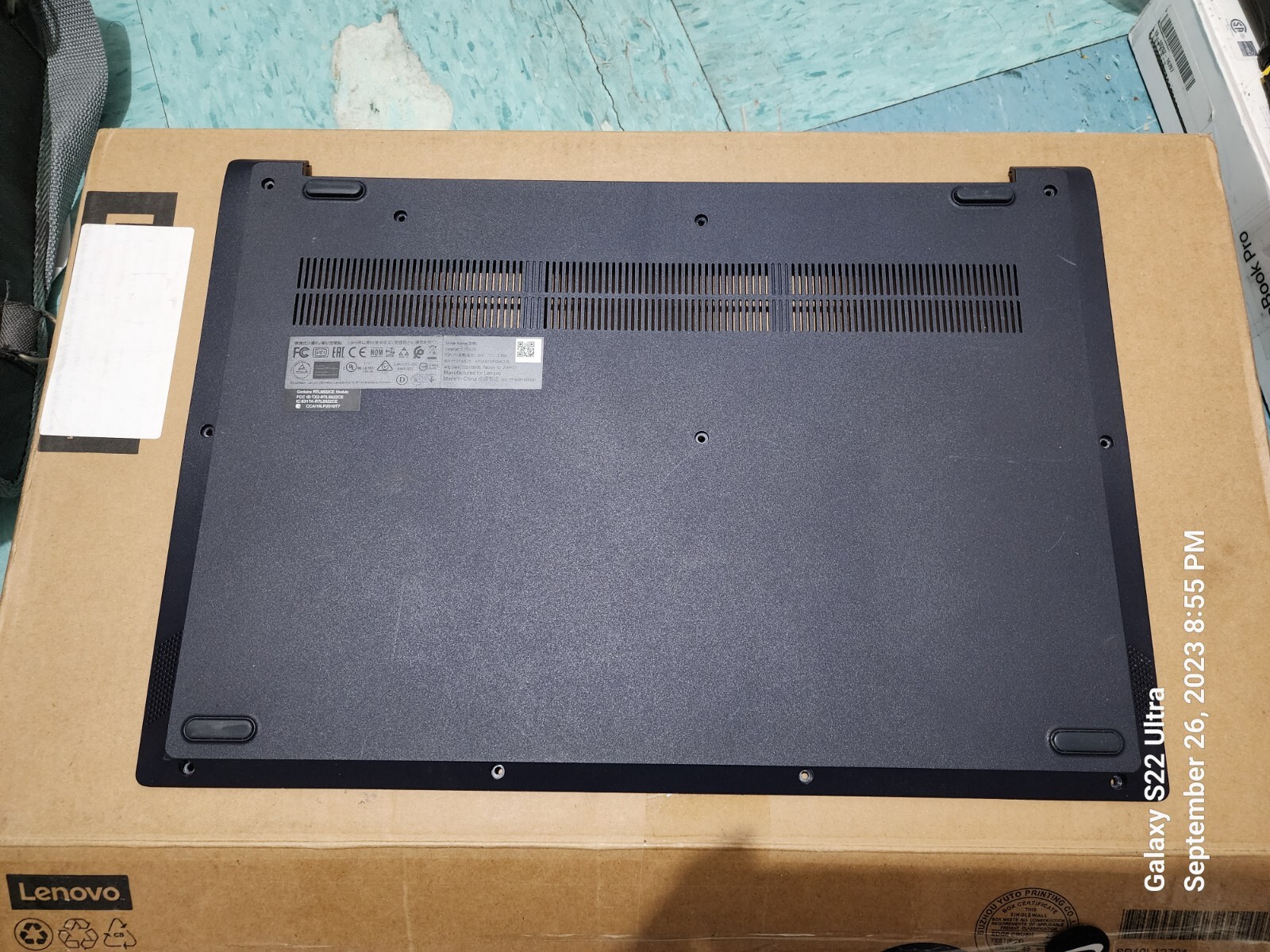 Lenovo IdeaPad 3 17IIL05 Laptop i5-1035G1 Bottom Chassis Case