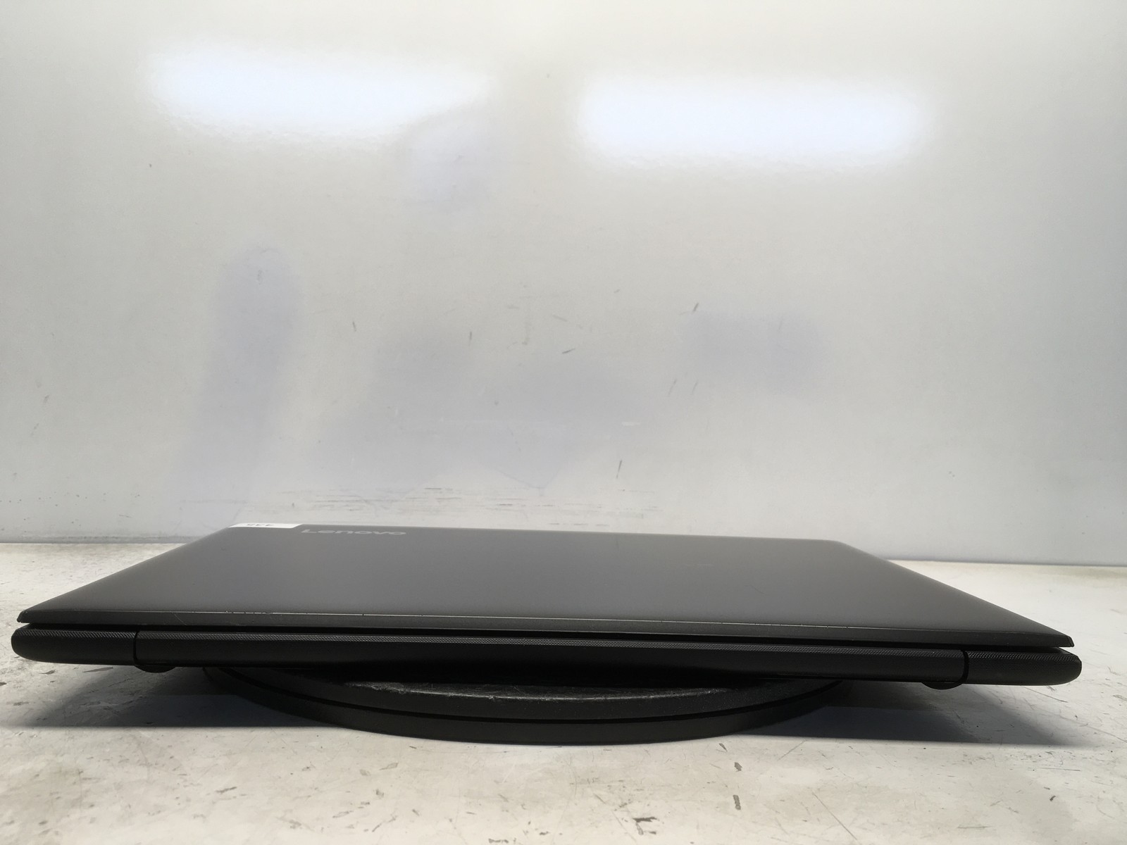 Lenovo IdeaPad 310-15IKB Intel i7-7500U 2.7GHz 12 GB NO HDD No Batt