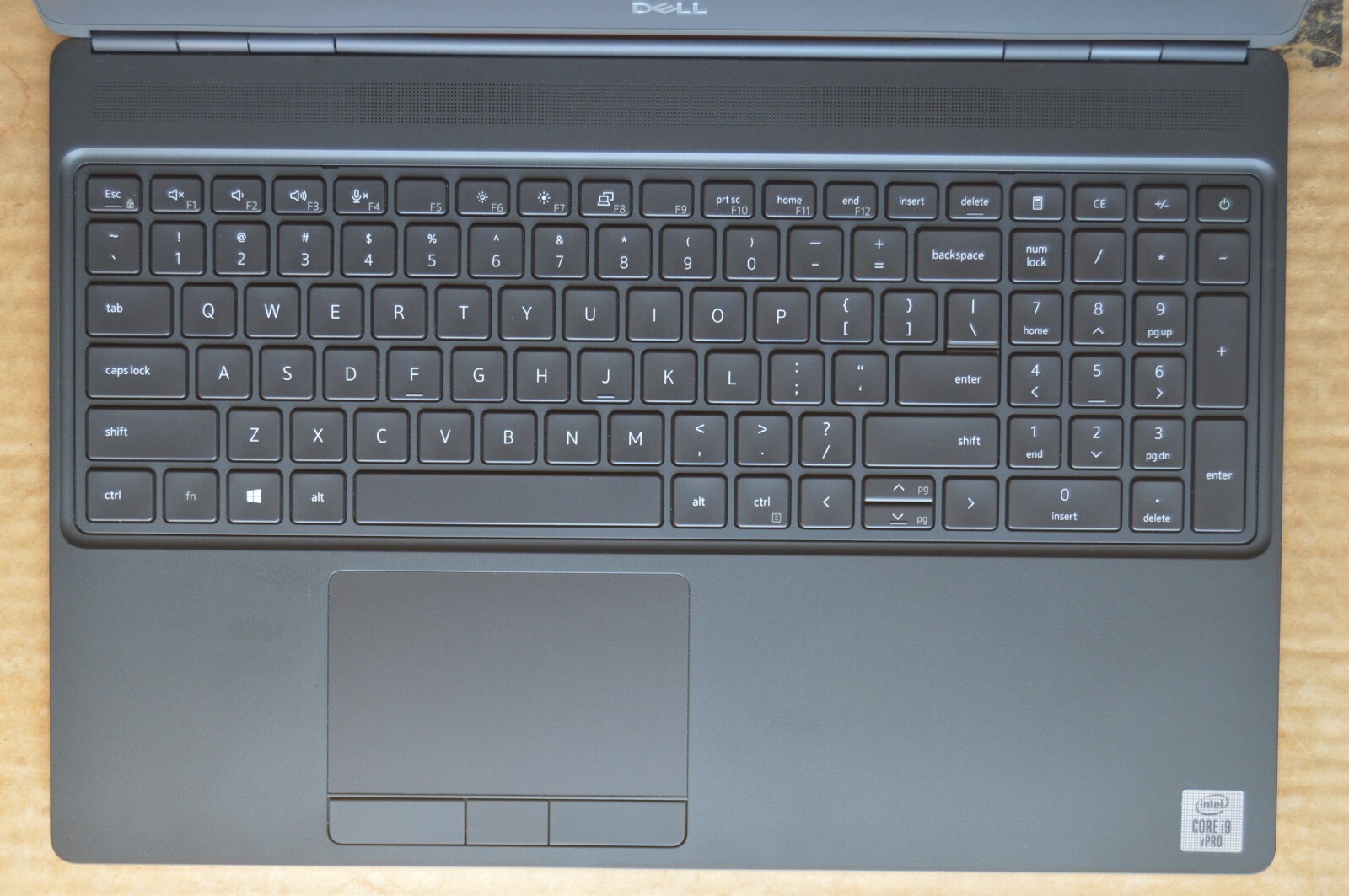 DELL PRECISION 7550 15.6″ FHD i9-10885H 32GB RAM 512GB RTX 5000