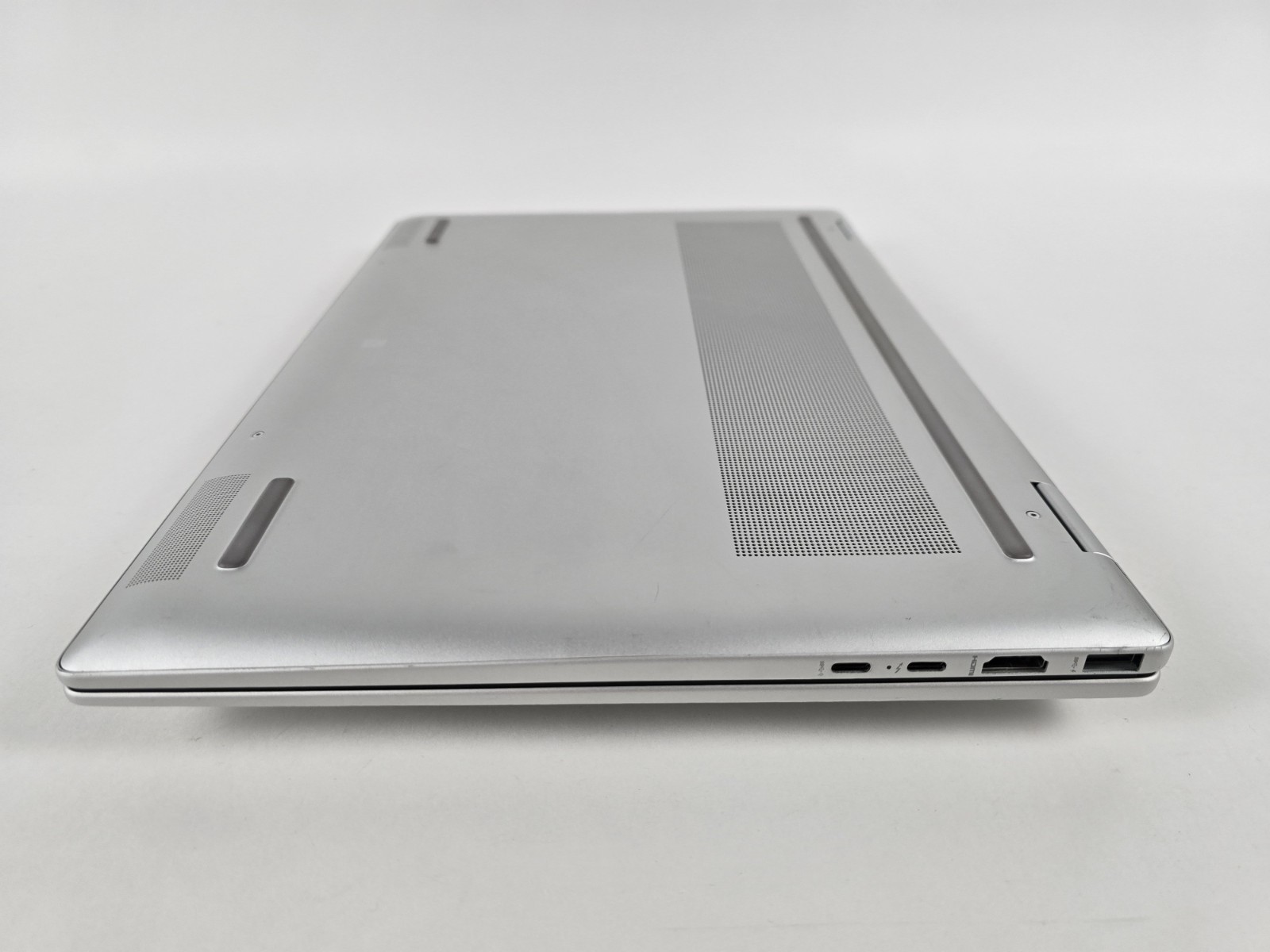 HP ENVY x360 16″ 2-in-1 Touch (Core Ultra 7 155U, 16GB DDR5, 1TB SSD) – Used