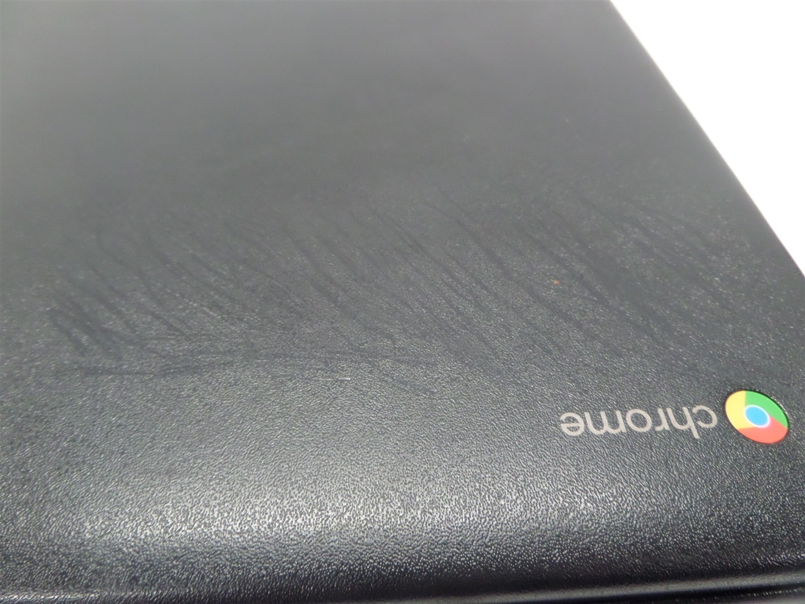 Lenovo N42-20 80US 14″ Chromebook 16GB SSD 80US0000US – Scratched Cover