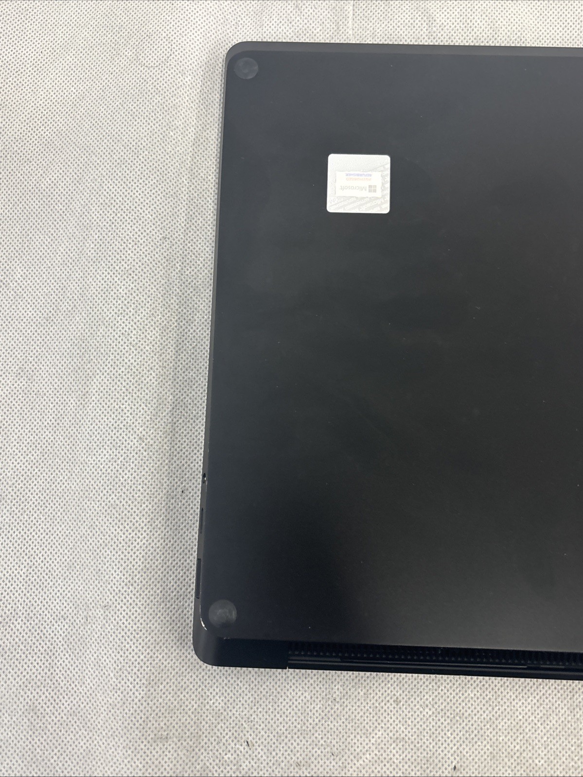 Microsoft Surface Laptop 4 13.5” (512GB, Intel i7-11th, 16GB RAM) Black
