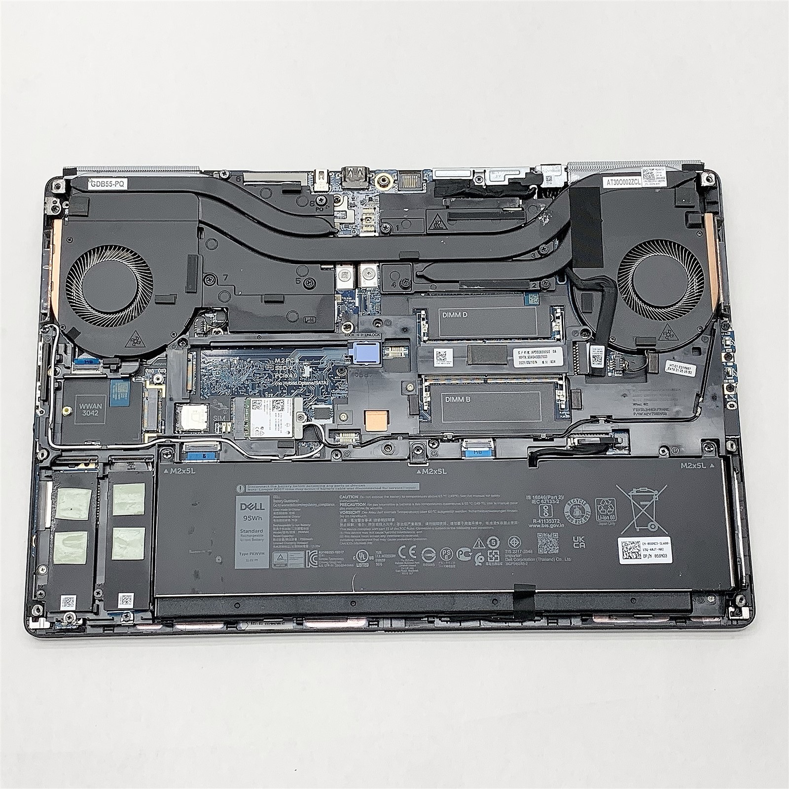 Dell Precision 7560 Laptop Intel i7 11800H 2.30GHZ 15.6″ FHD 32GB NO HDD T1200