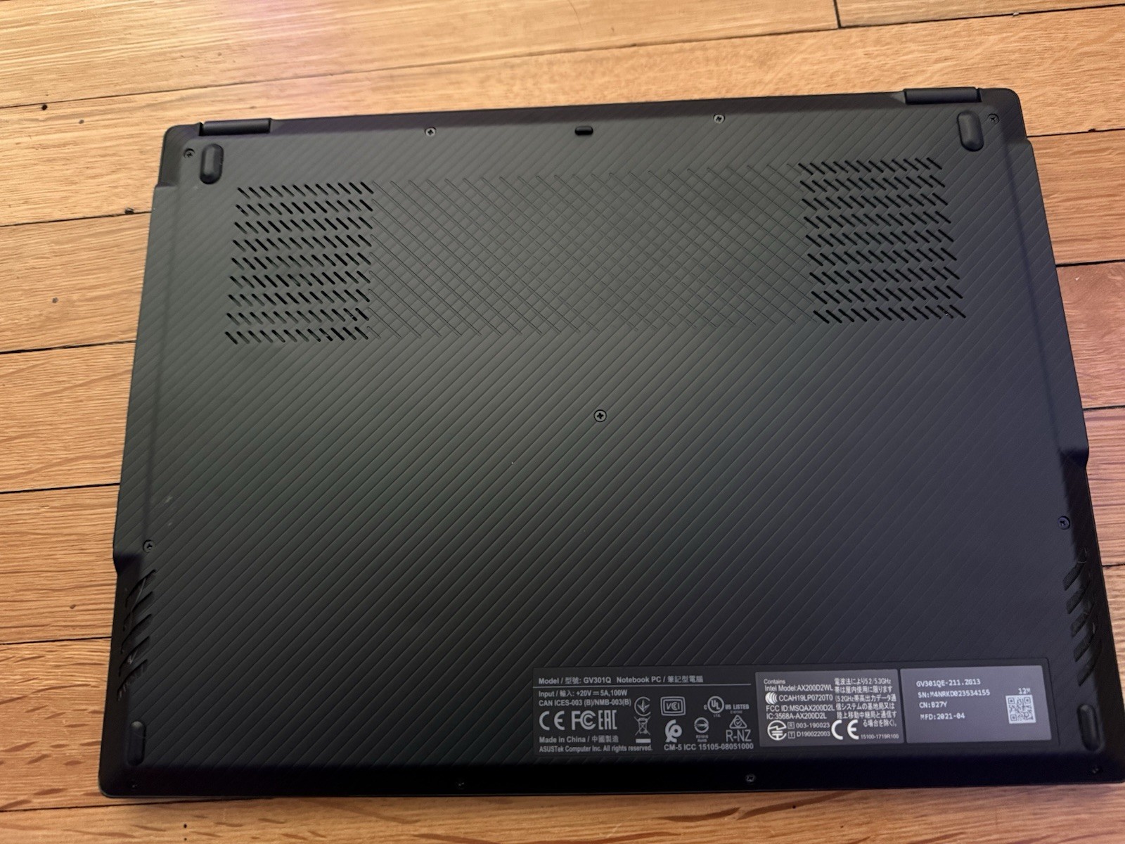 ASUS Rog Flow X13 13.4″ 120Hz, AMD Ryzen 9, 16GB RAM, 1TB, RTX 3050 TI(GV301QH))
