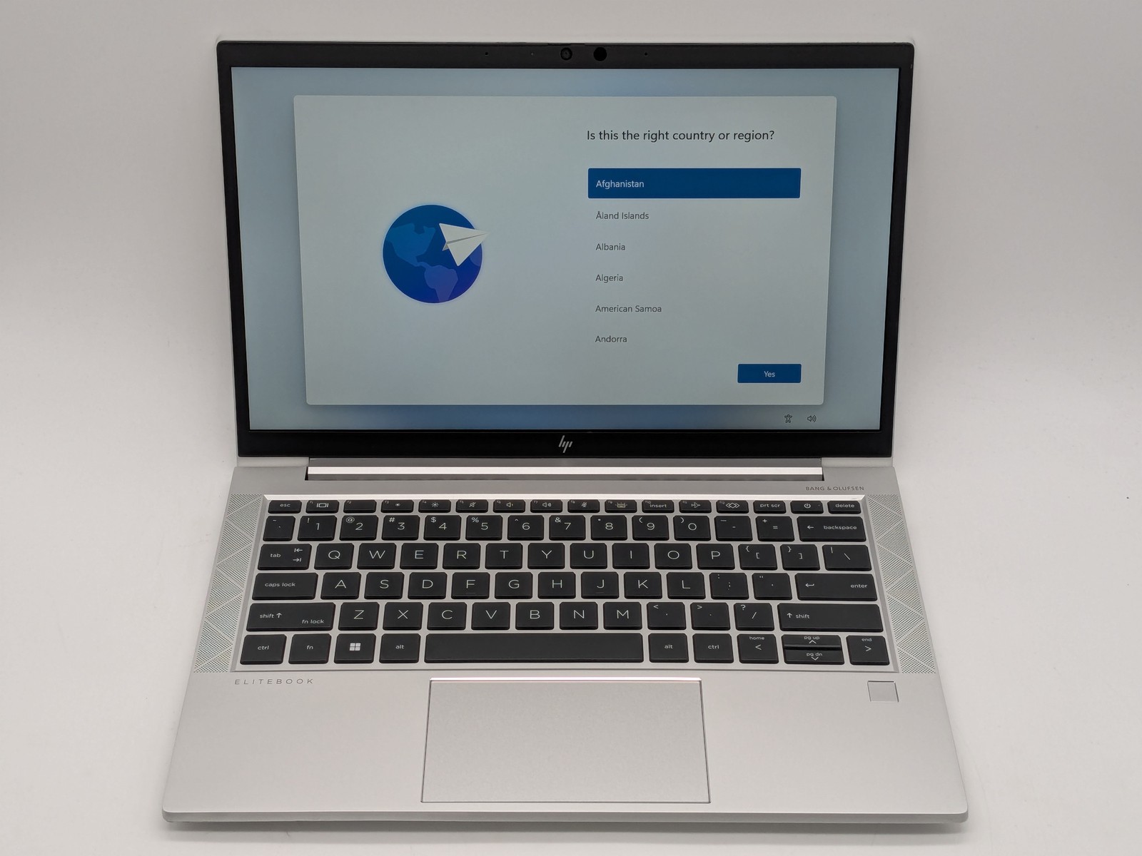 HP EliteBook 835 G8 13″ FHD Touch RYZEN 7 PRO 5850U 512GB 16GB W11P Warranty
