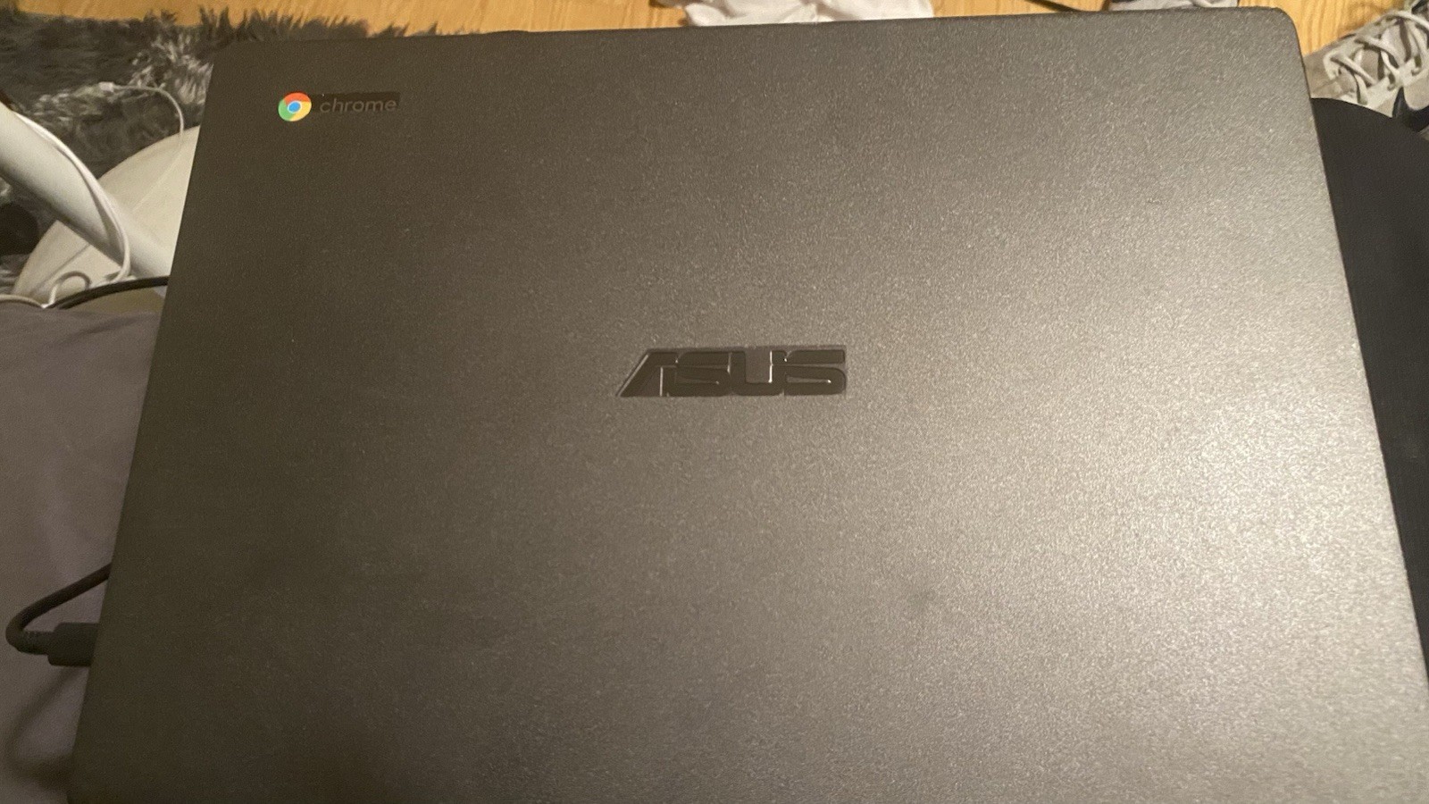 ASUS Chromebook CM14 Laptop 14-inch FHD, MediaTek Kompanio 520, 4GB RAM, 64GB