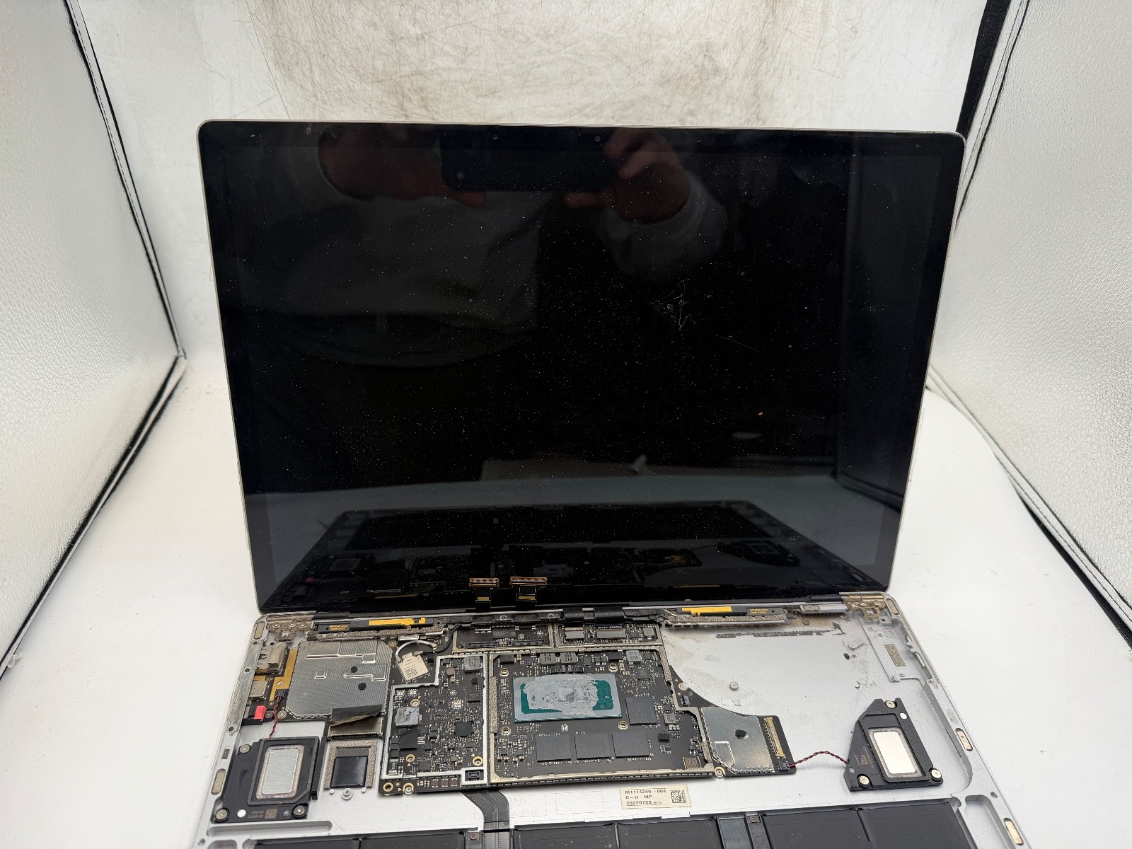 Microsoft Surface Laptop 4 1979 15″ PARTS REPAIR ONLY!!