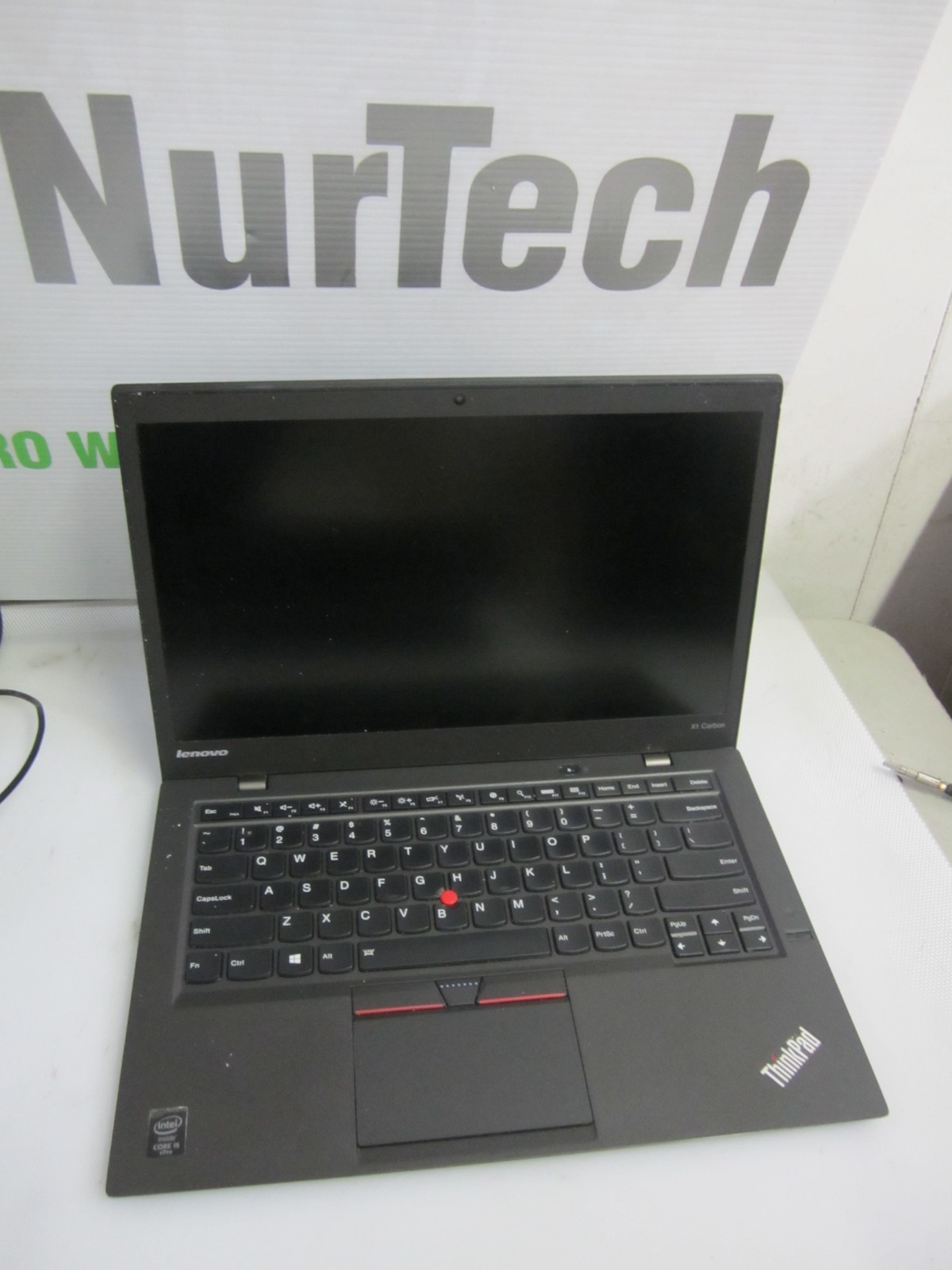 Lenovo ThinkPad X1 Carbon 2.30Ghz i5-5300U 8GB 256GB M2SSD Laptop w/ AC [NO OS]
