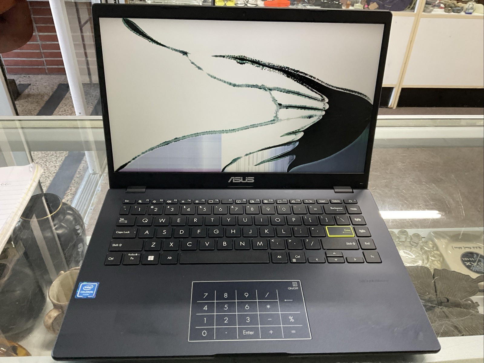 ASUS 14.0″ Laptop E410M Intel Celeron N4020 4GB RAM 64GB SSD