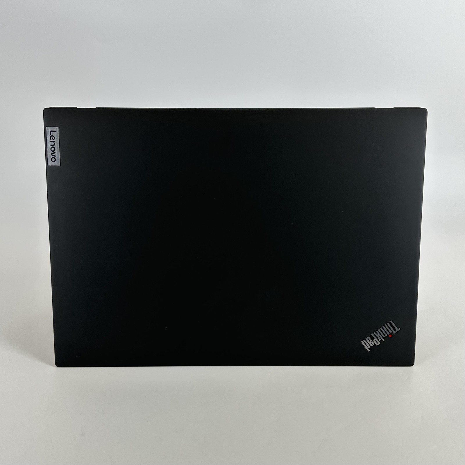 Lenovo ThinkPad T16 Gen 2 FHD+ TOUCH 3.3 GHz Ryzen 7 PRO 7840U 16GB 512GB SSD