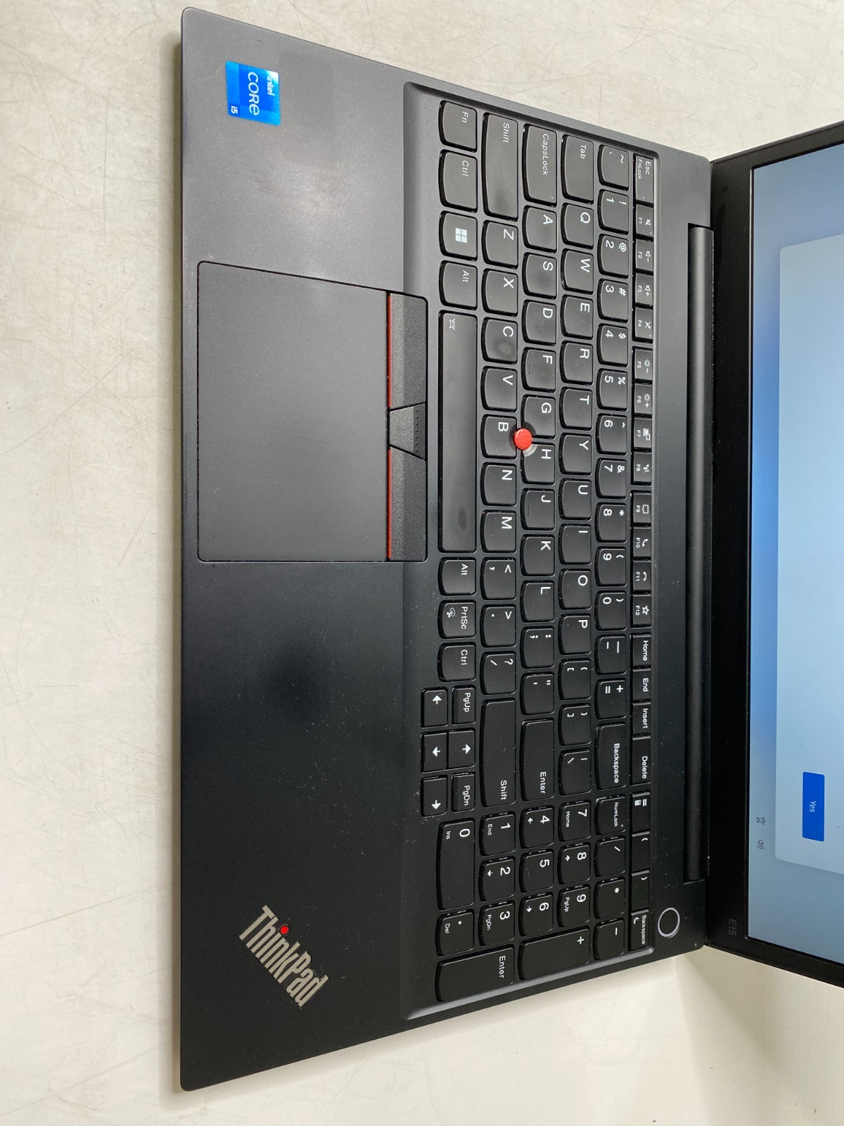 Lenovo ThinkPad E15 Gen 2 15.6″ i5-1135G7 16GB DDR4 256GB M.2 Win11H w/AC – Feet