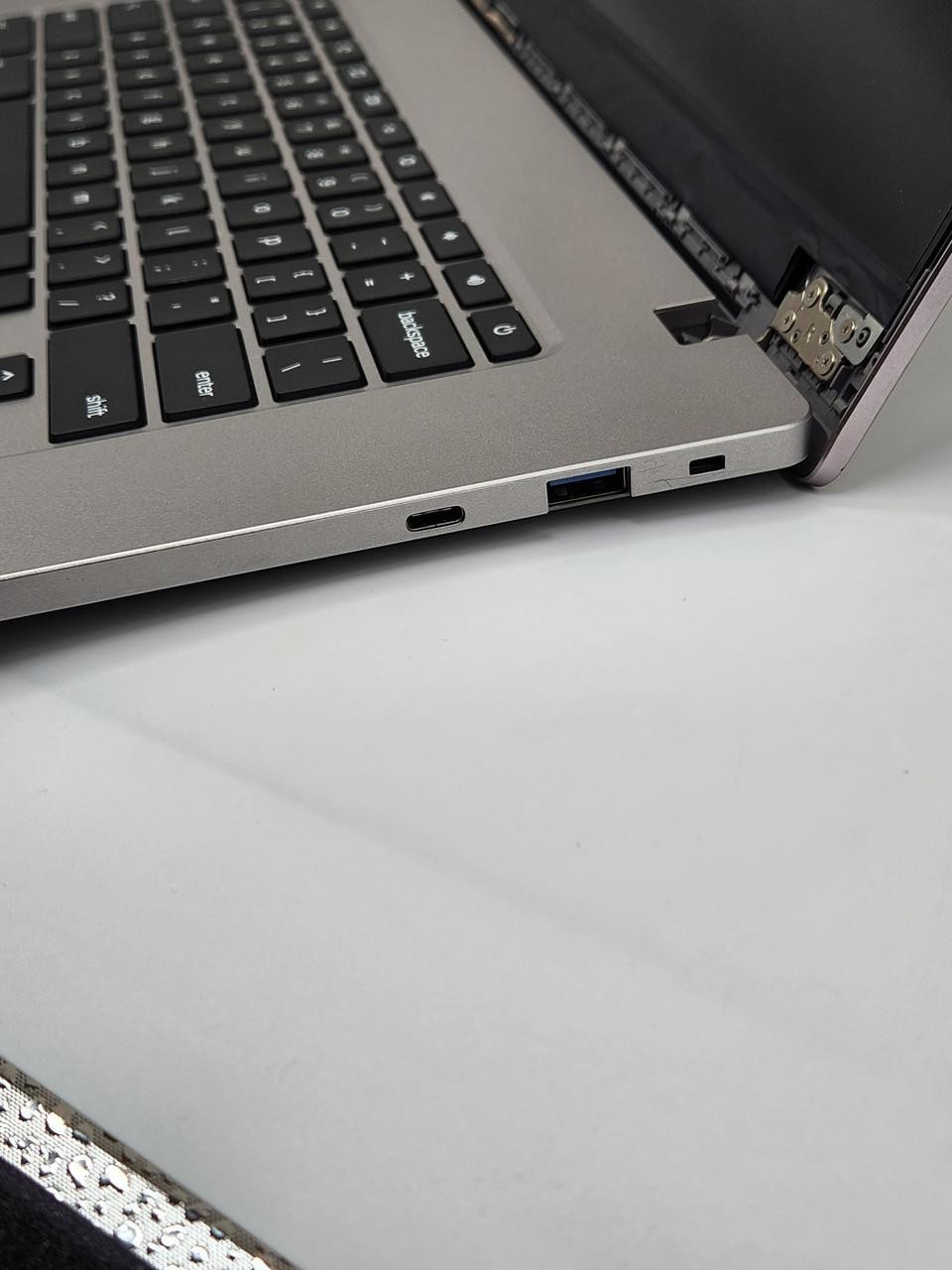 Samsung Chromebook XE350, 15.6″, Tested,No Screen Bezel, Doesn’t Effect Function