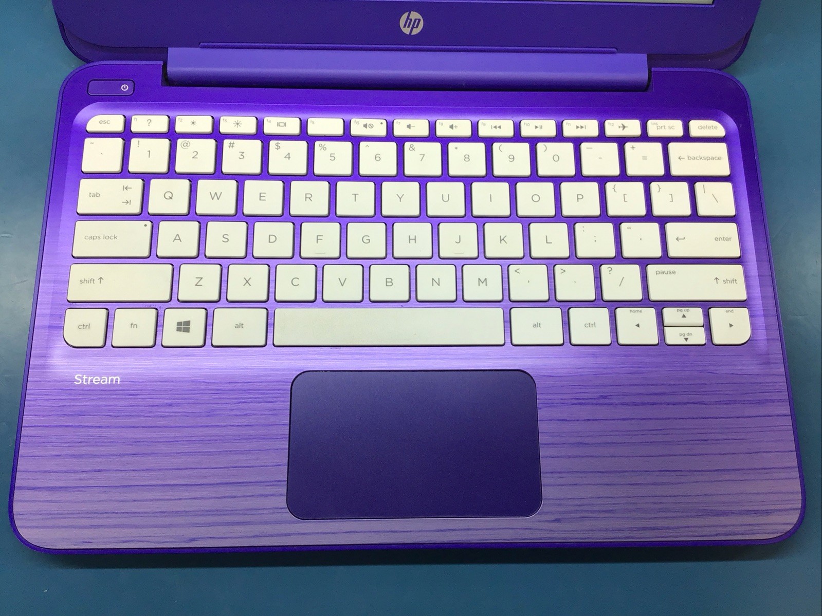 HP Stream 11-r020nr Purple Celaron N3050, 2GB RAM, 32GB STORAGE, ChromeOS Flex