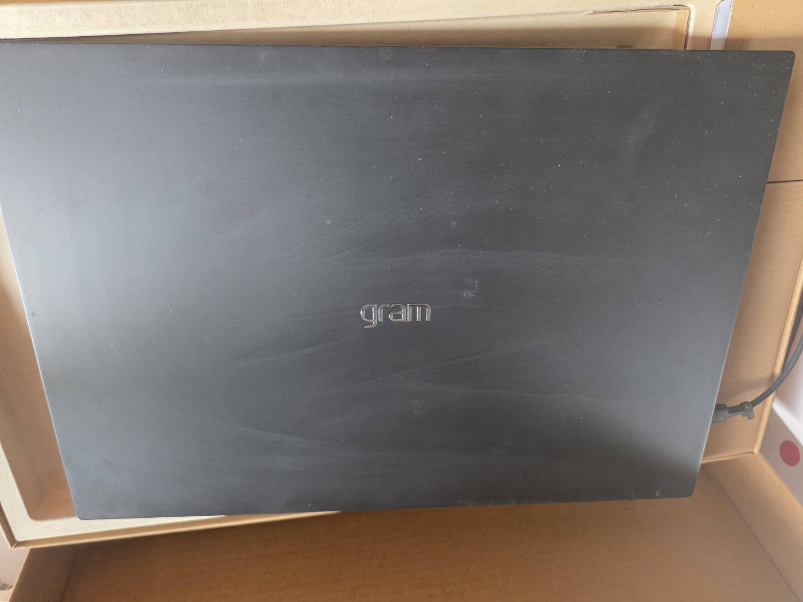 LG GRAM 17Z90R-H.AAC8U1 17″ 2560X1600 +TOUCH I7-1360P 16GB 1TB Nice Box