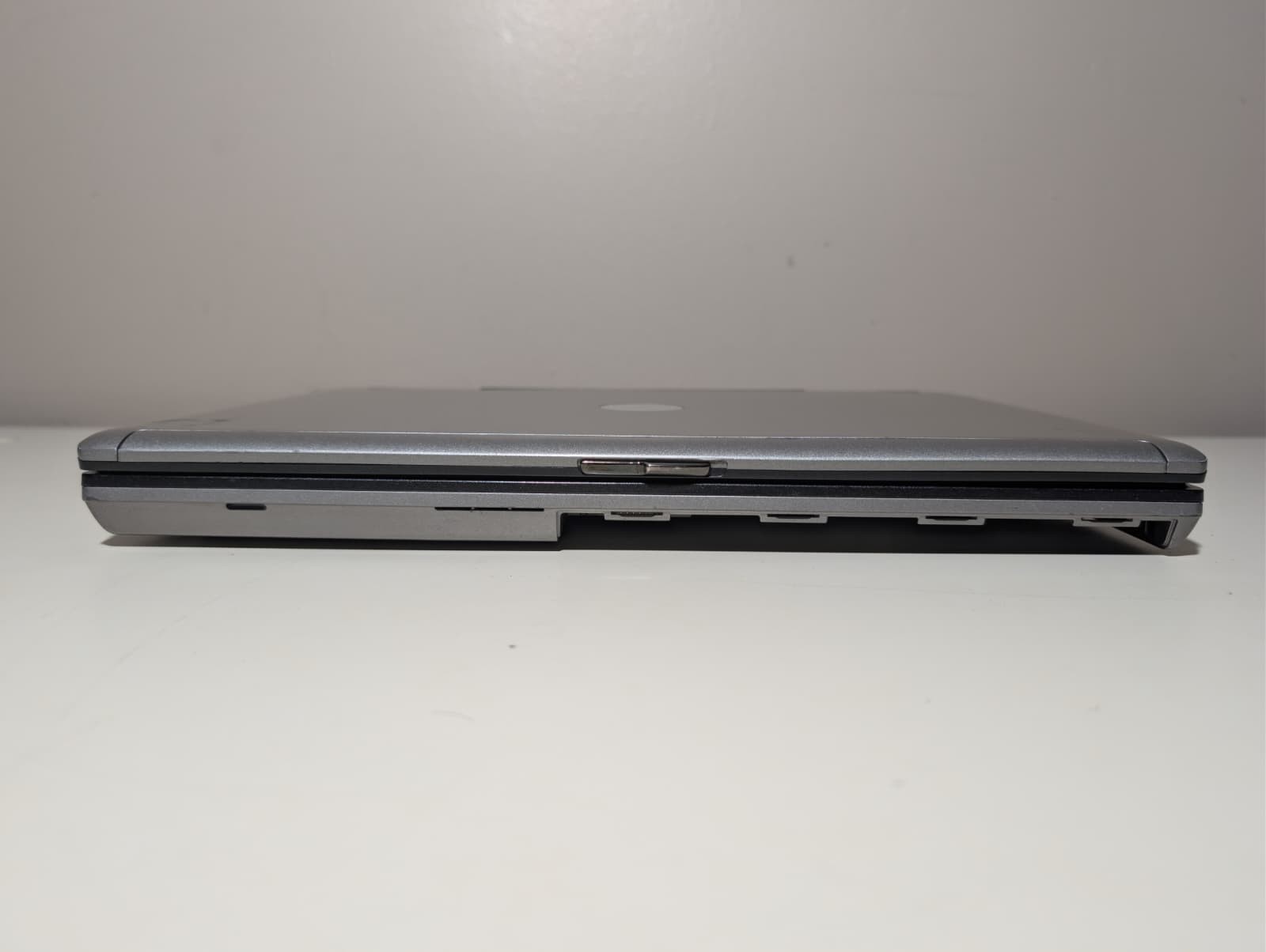 Read! Dell Latitude D620 | C2D 4GB RAM 128GB SSD | Win XP Pro 32-Bit DVD+RW