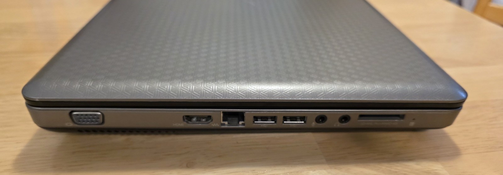 HP G62-407DX AMD Phenom II P650 2600MHz: NO HDD/Battery/RAM/PWR
