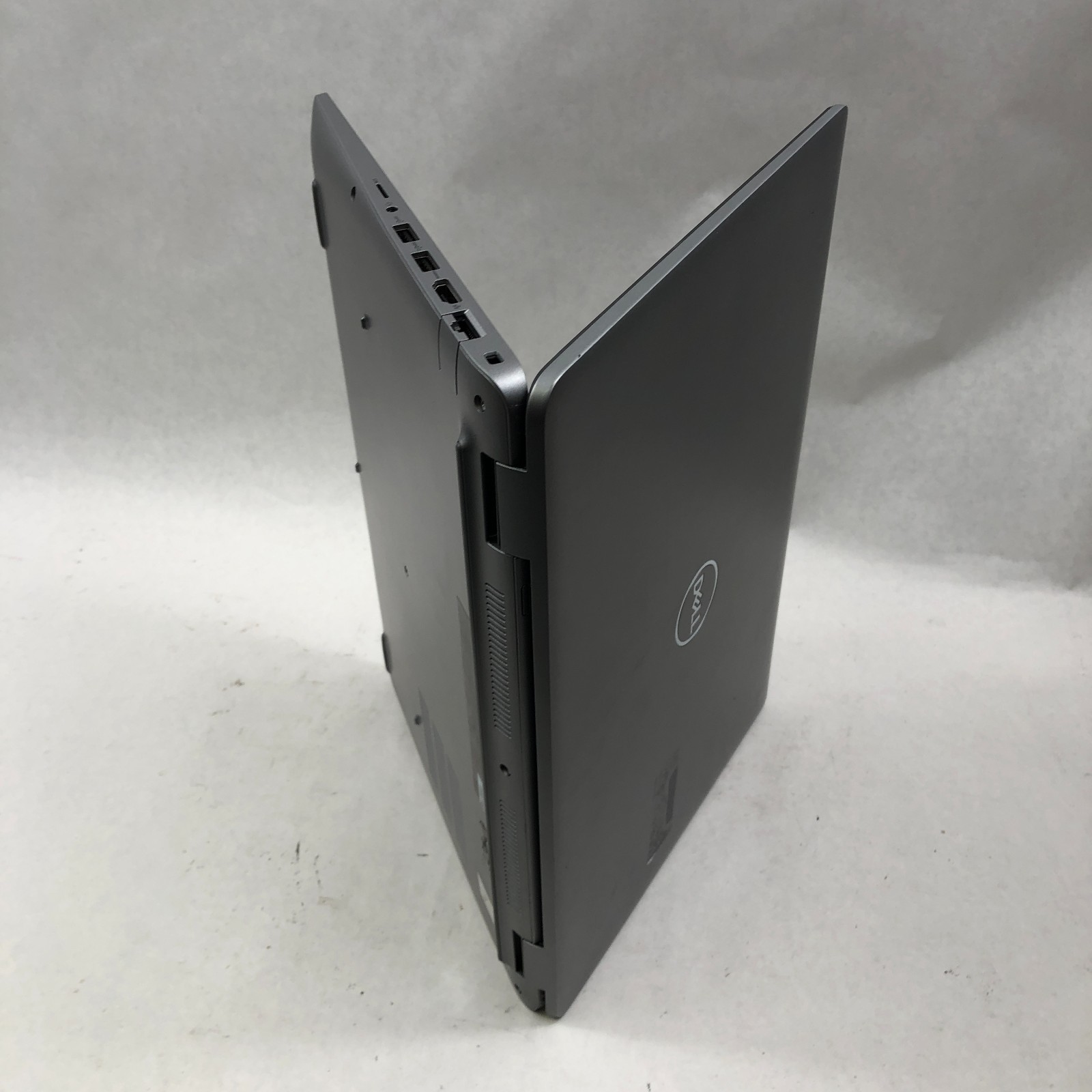 Dell Latitude 5540 15” Intel Core i7-1355U 4.6GHz 16GB No SSD/Screen
