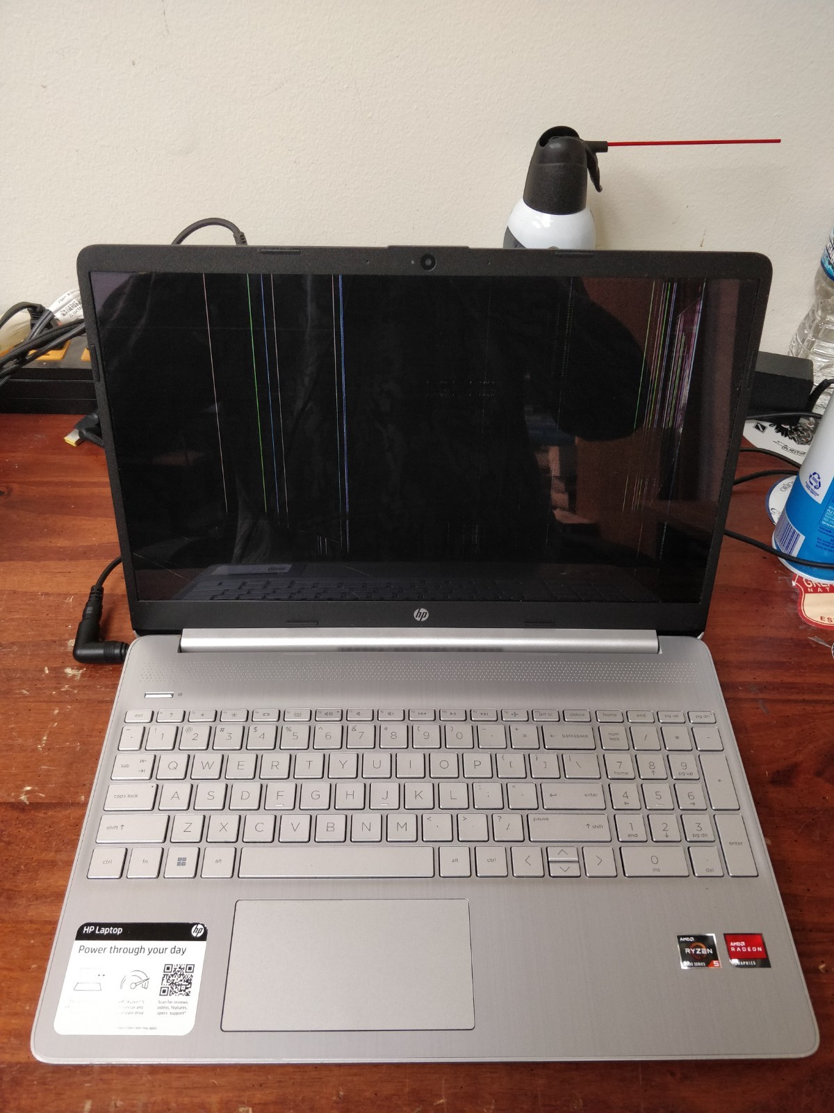 HP 15-EF3184NR AMD Ryzen 5 5625U@2.30GHz 8GB RAM NO DRIVE PARTS 8726