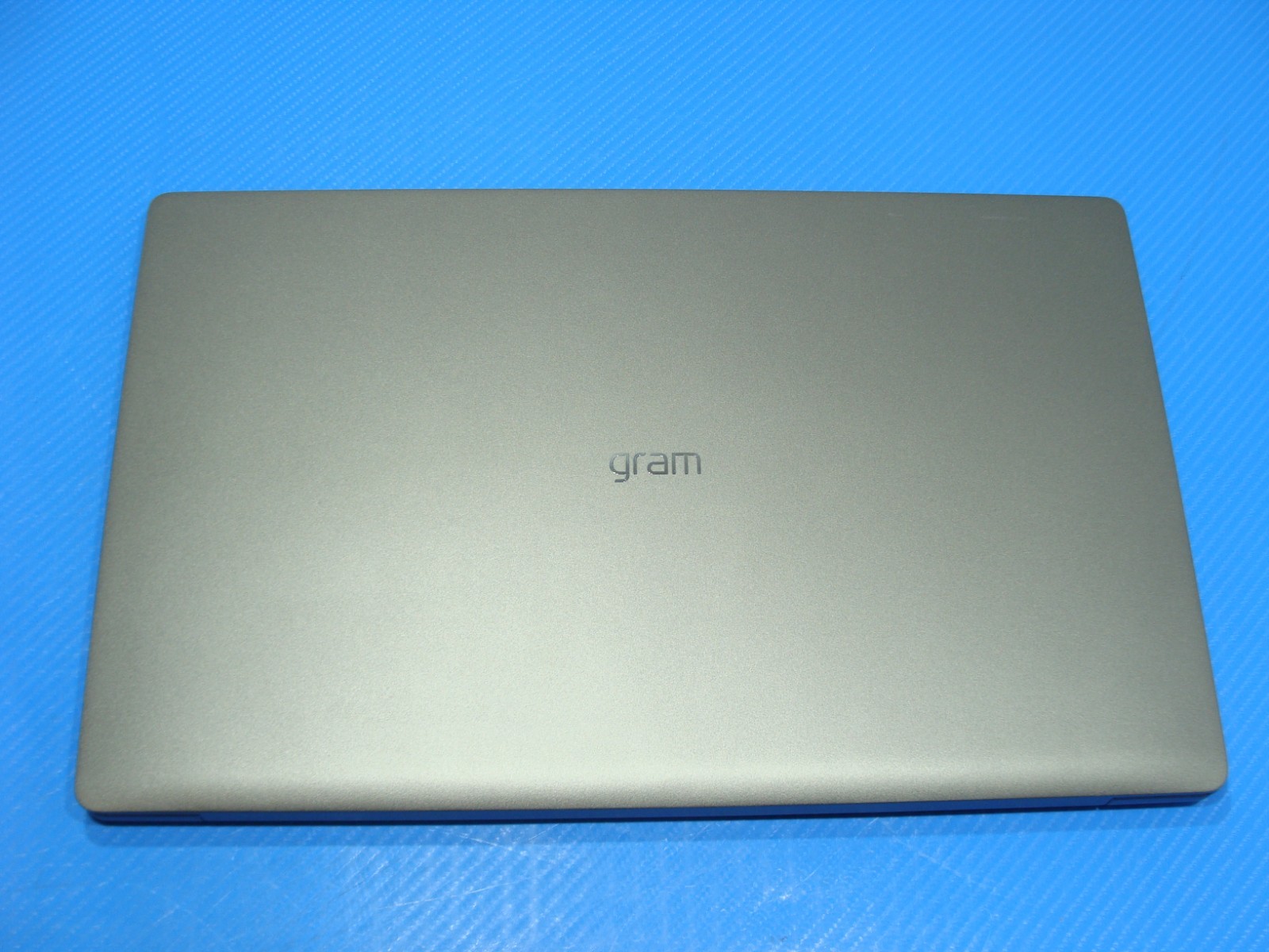 LG Gram 15 15Z95N 15.6″FHD intel core i5-1135G7 2.4GHz 16GB 512GB SSD Win11H +PA