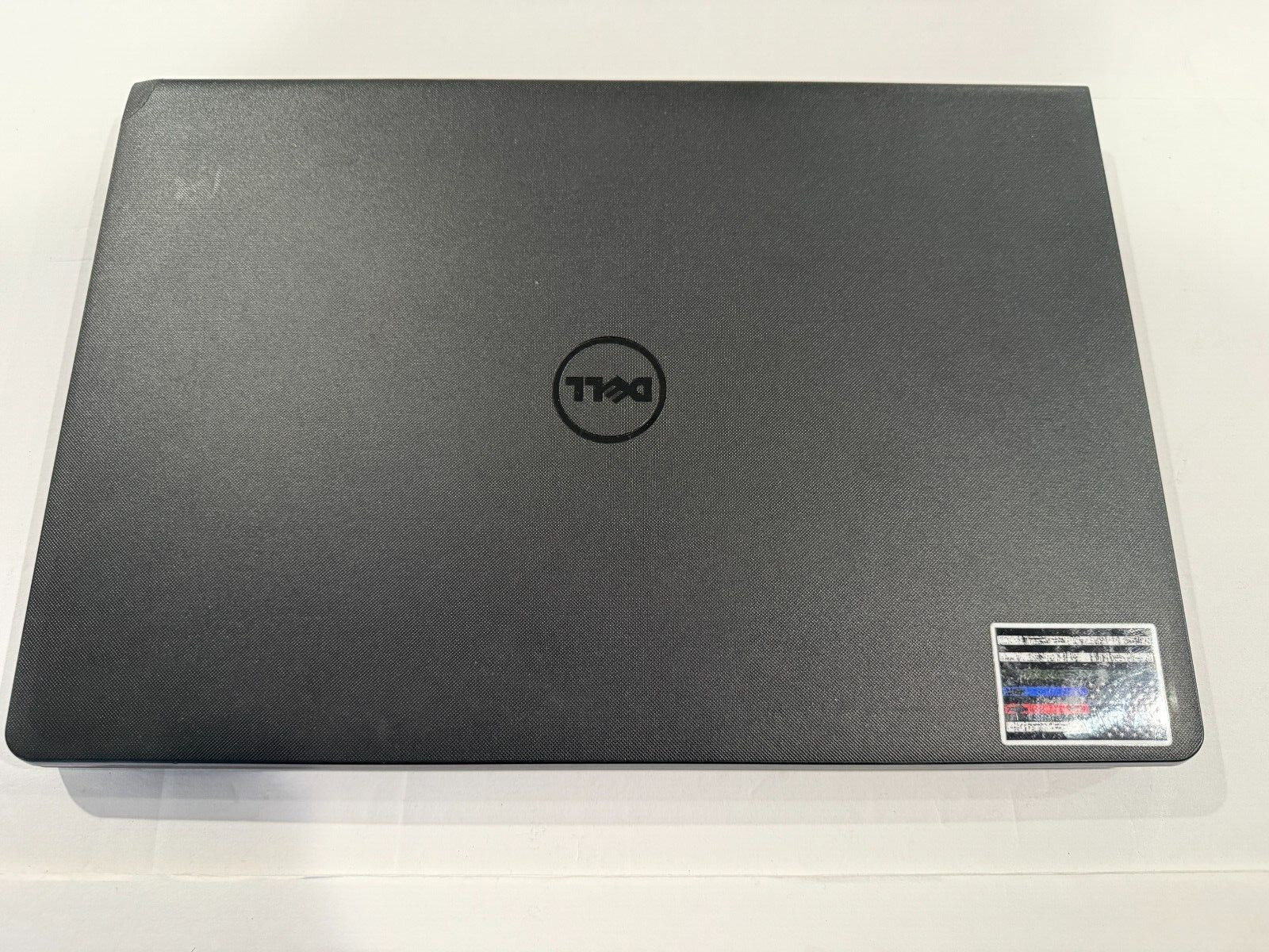 Dell Inspiron 15-3565 AMD E2-9000 R2 4 CC 1.811 GHz 8GB Ram 500gb HDD
