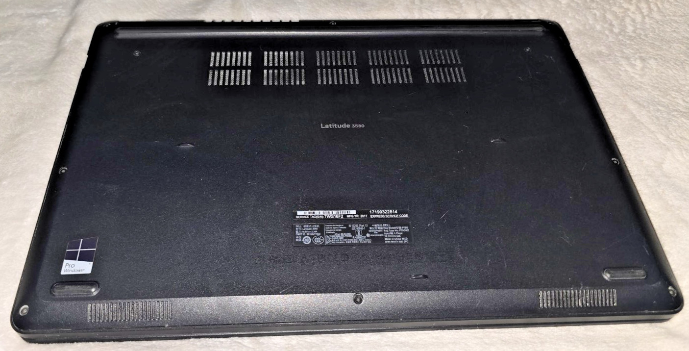 Dell Latitude 3580 Laptop Computer Model P79G BLACK with Storage Carrying Case