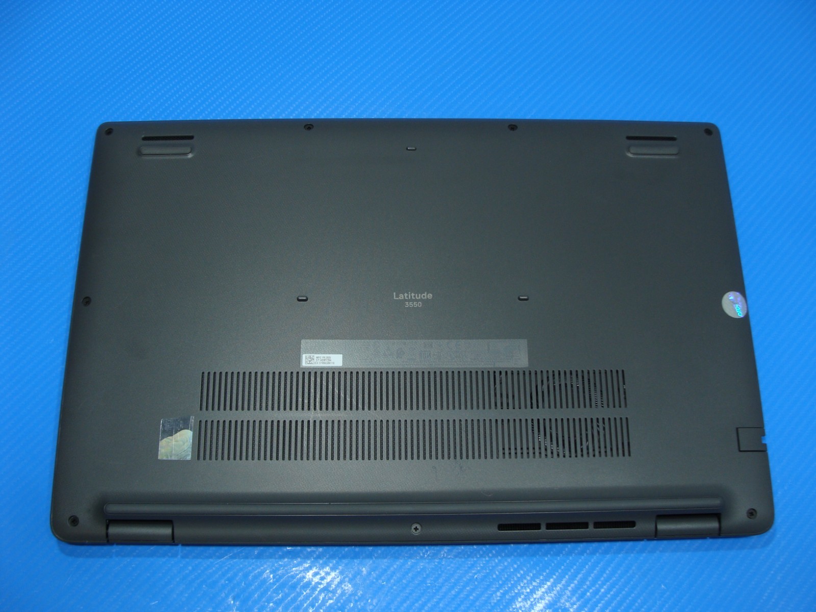 Dell Latitude 3550 15.6″FHD Intel i5-1335U 1.3GHz 16GB 512GB SSD W11Pro +Charger