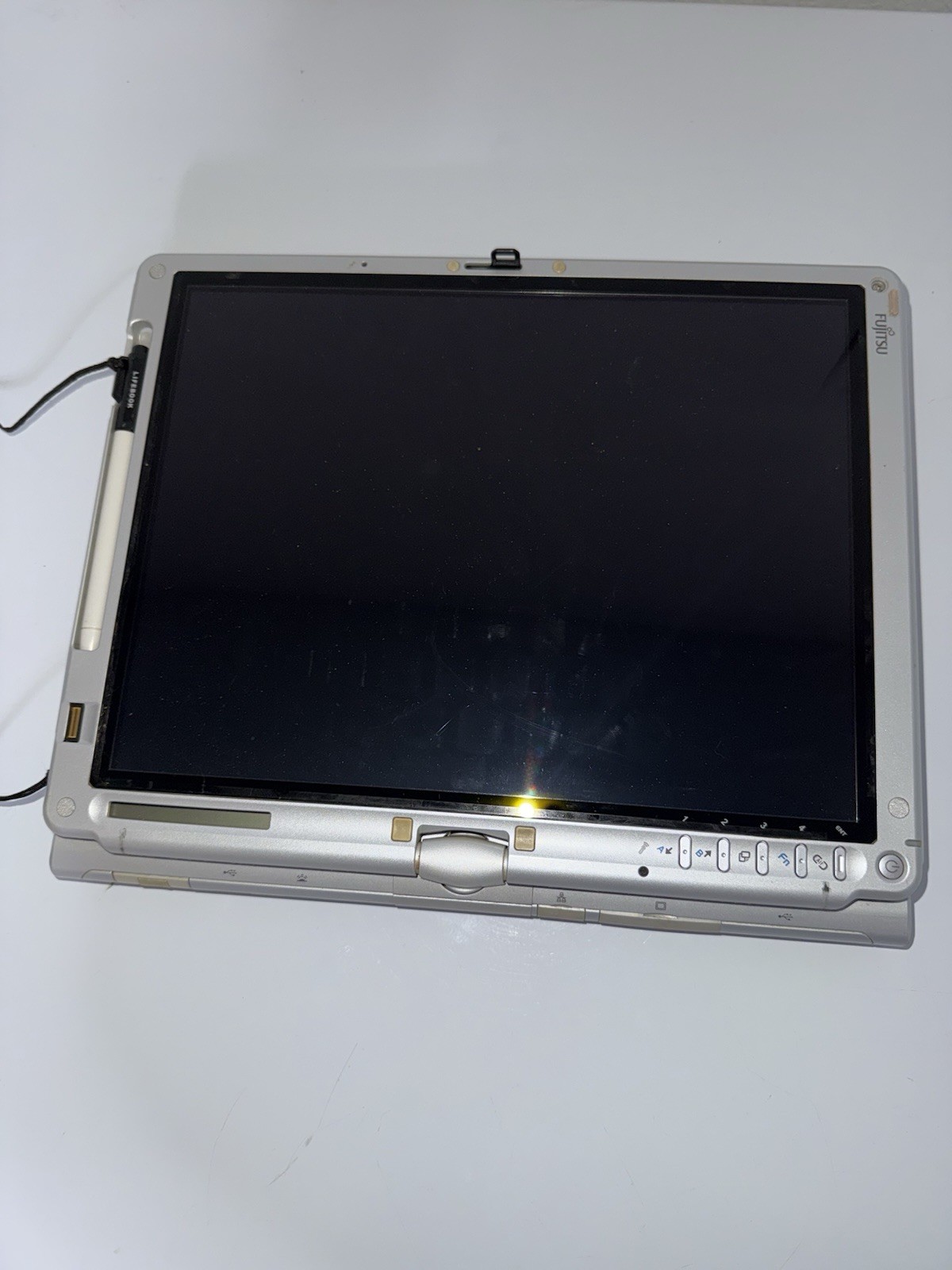 Fujitsu Lifebook T4220 Core 2 Duo T7500 / 3GB / NO HDD Tablet PC Pen Boots only