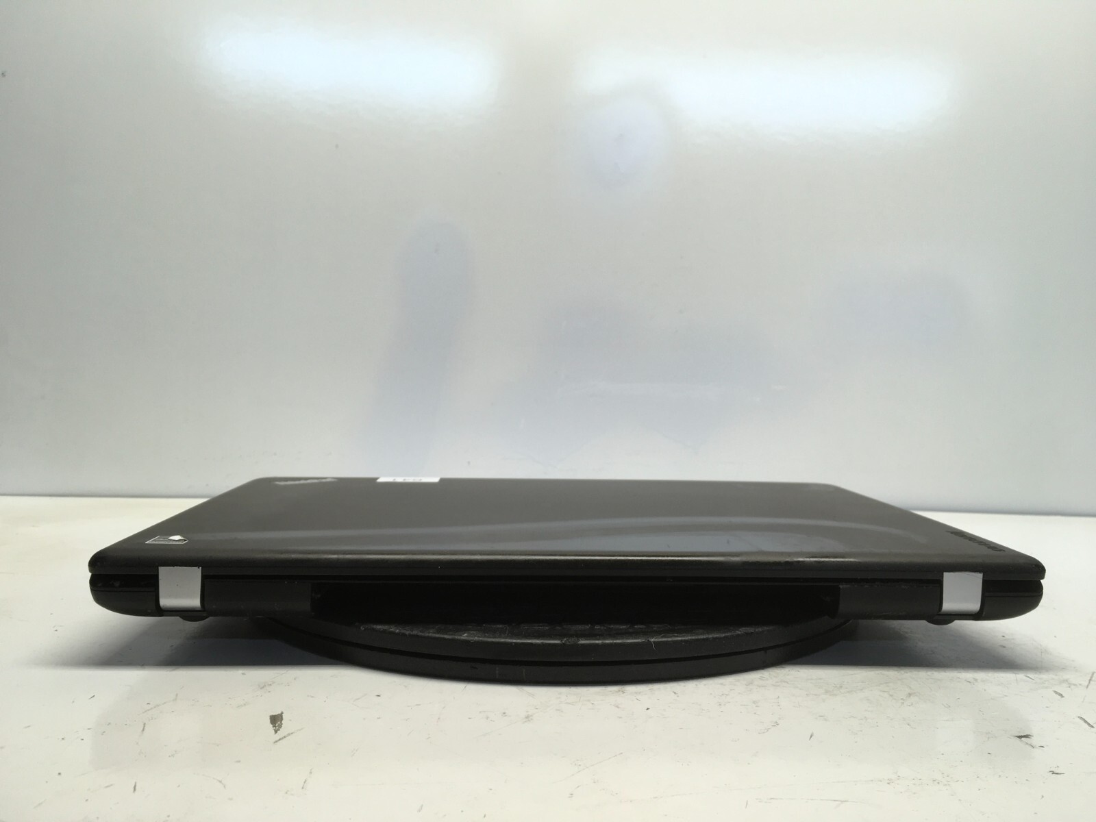 Lenovo ThinkPad E550 Intel i3-4005U 1.7GHz 4 GB NO HDD