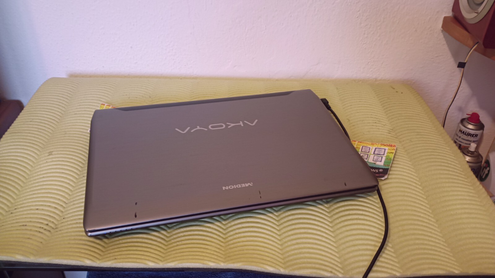 medion akoya p6638 15.6″ i5-3320m 128GB NVME 8gb nvidia 635m 1gb windows 11i