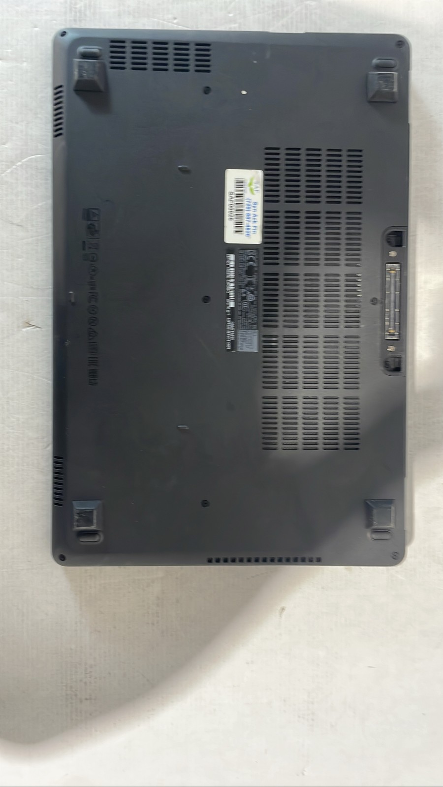 Dell Precision 3510 P48F001 Intel Core i7 4JH56H2 15.6″ Laptop