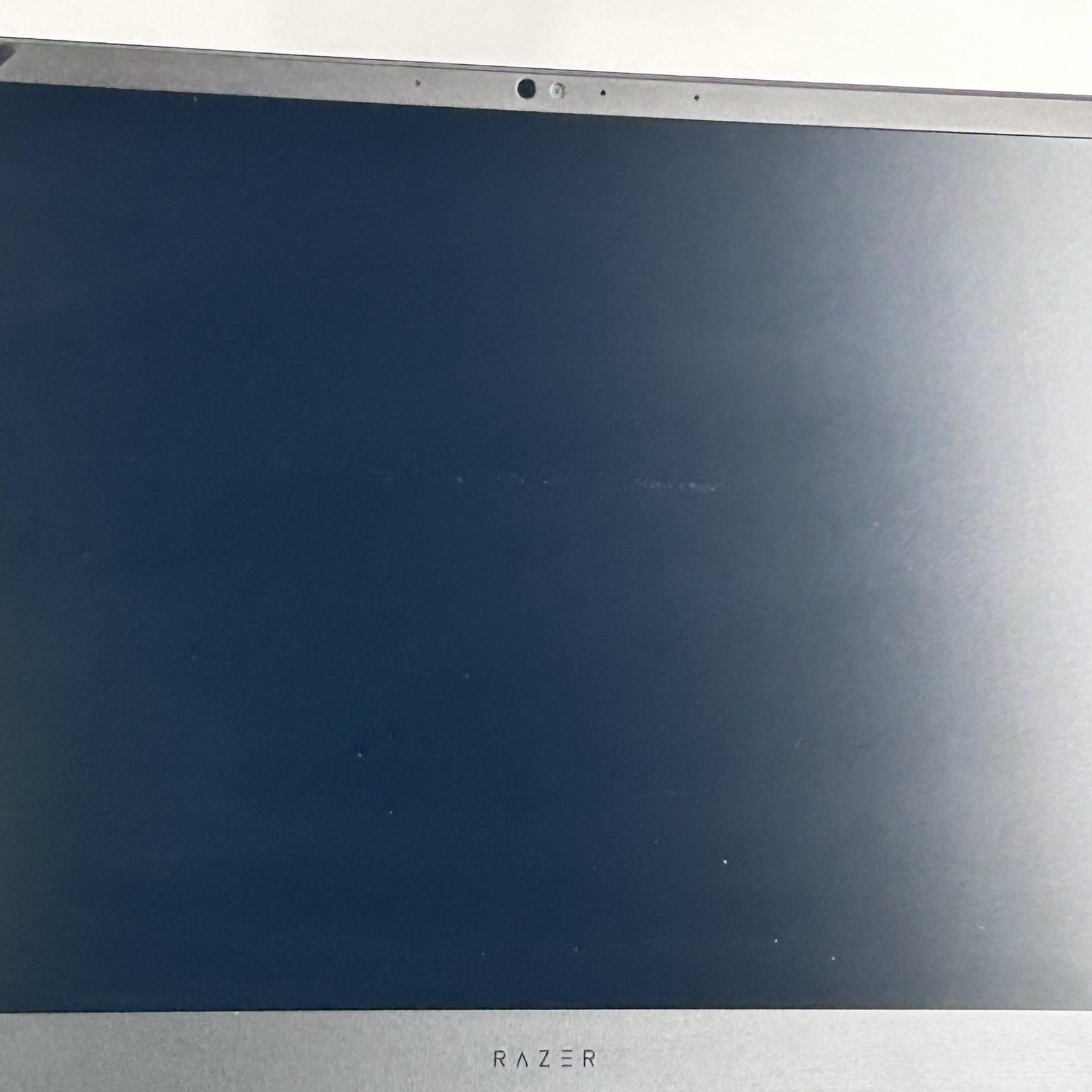 Razer Blade 15 Advanced 240Hz FHD i7-9750H 2.60GHz 16GB 2TB SSD RTX 2080 Max-Q