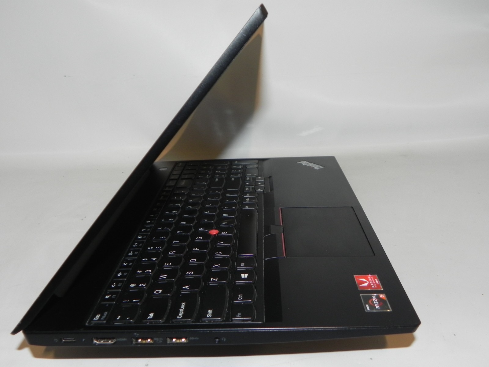 Lenovo ThinkPad E595 15.6″ Windows 11 AMD Ryzen 5-3500 2.1GHz 16GB RAM 256SSD
