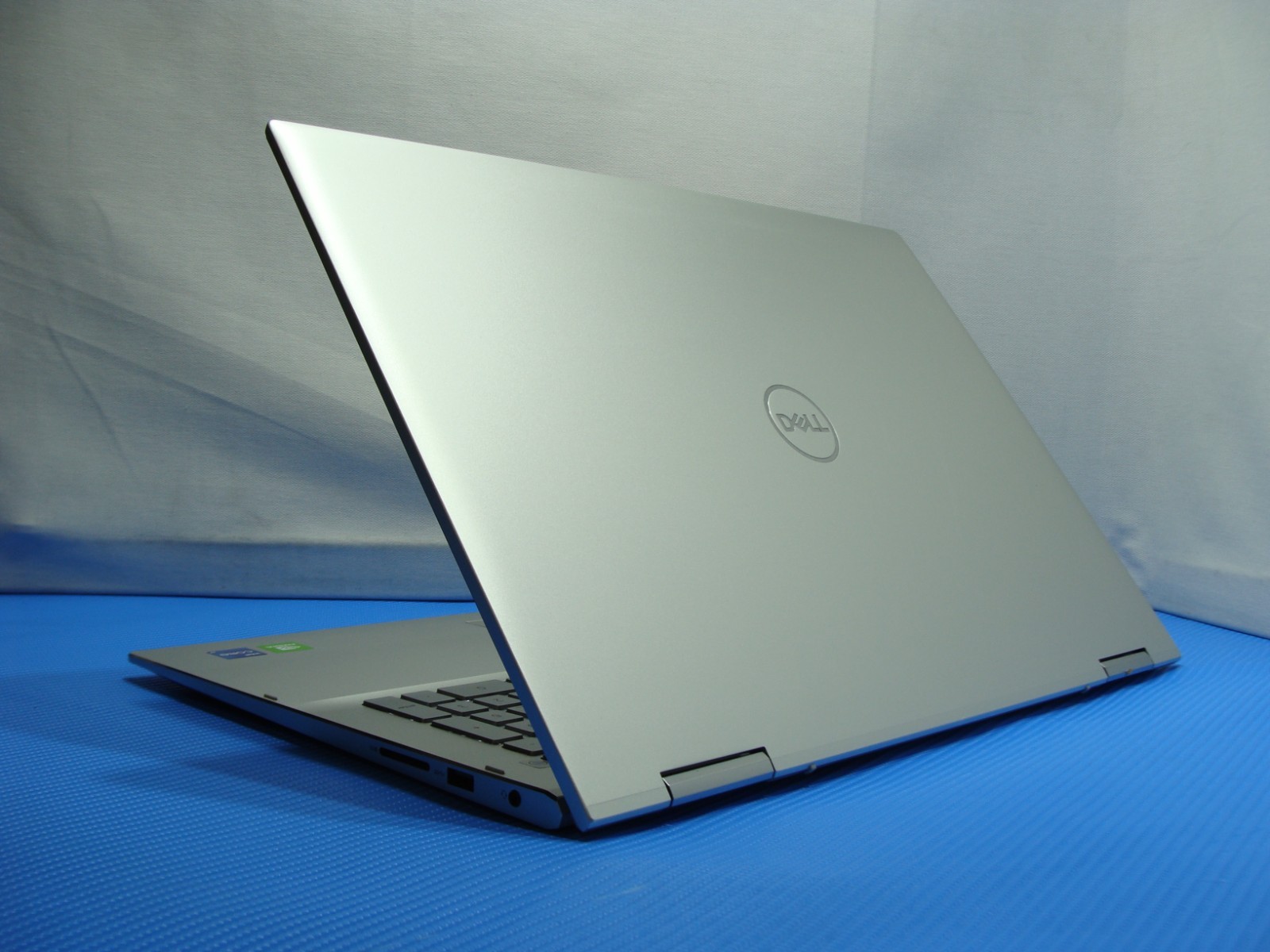 DELL INSPIRON 7706 17″QHD TOUCH 2-in-1 i7-1165G7 2.8GHz 16GB 512GB SSD MX350