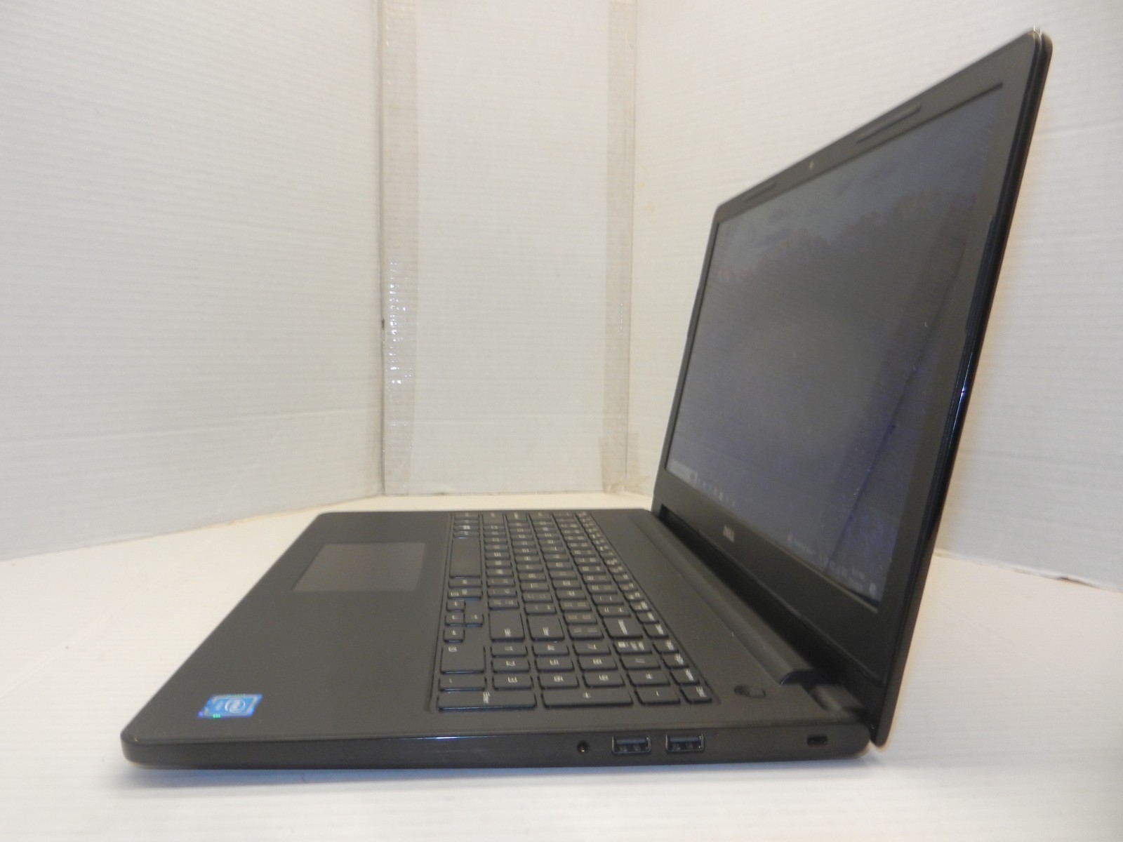 DELL INSPIRON 3552 15.6″ CELERON N3050@1.6GHz 4GB RAM 500GB HDD WINDOWS 10