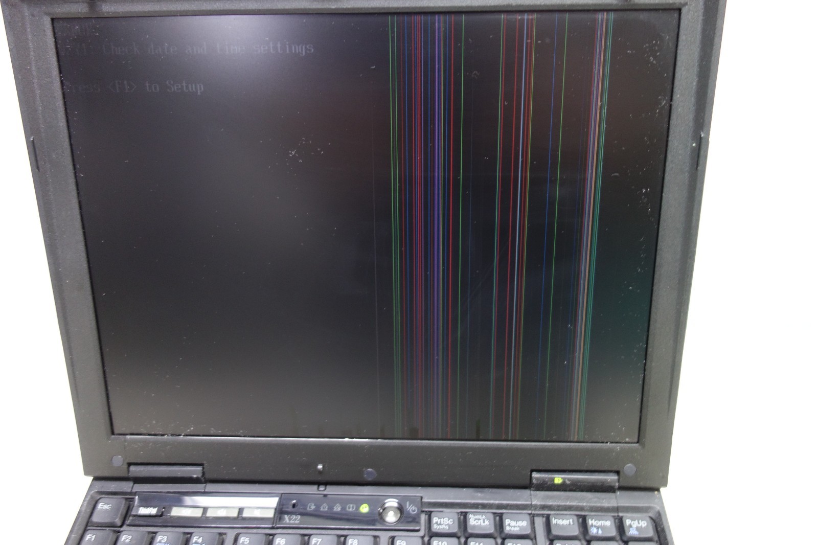 IBM Thinkpad X22 2662 12.1” Laptop Intel Pentium III 800MHz 256MB Screen damage