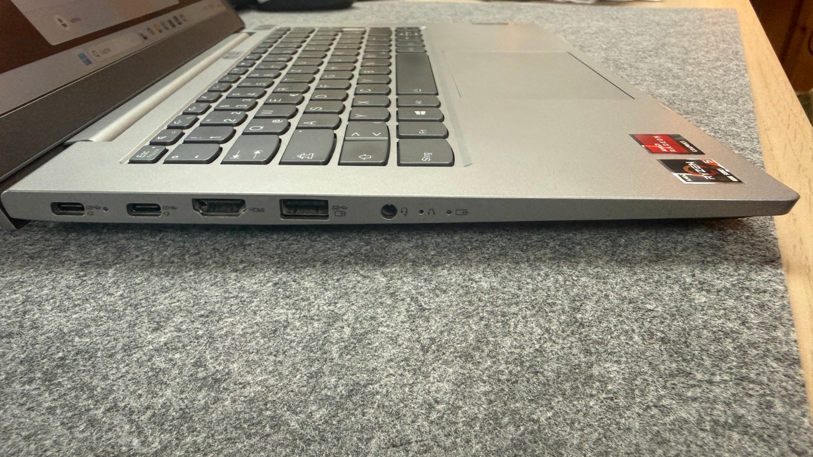 Lenovo ThinkBook 14 G2 ARE AMD Ryzen 5 4500U 14″ FHD, 16GB RAM, 512GB SSD, Like NEW!