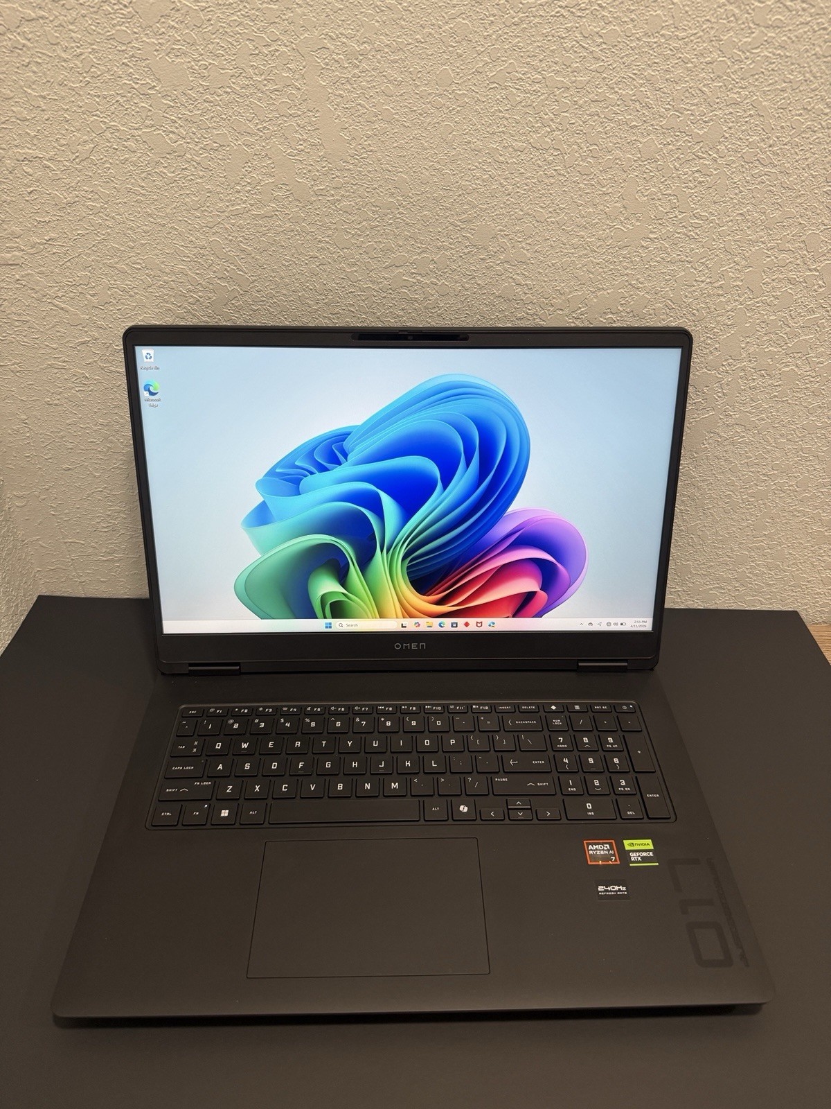HP OMEN 17 Gaming Laptop 17.3” QHD 240Hz Ryzen AI 7 RTX 5070 32GB 1TB SSD