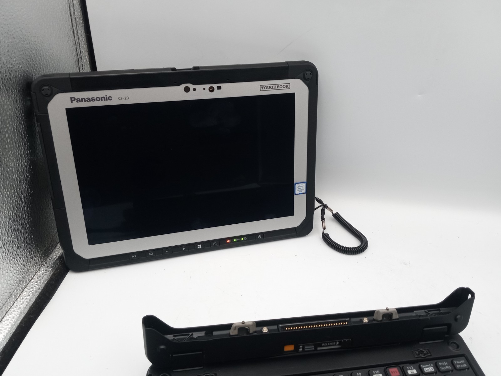 Panasonic Toughbook CF-20 10.1″ Touch Intel i5-7Y57 8GB RAM 128GB SSD Windows 11