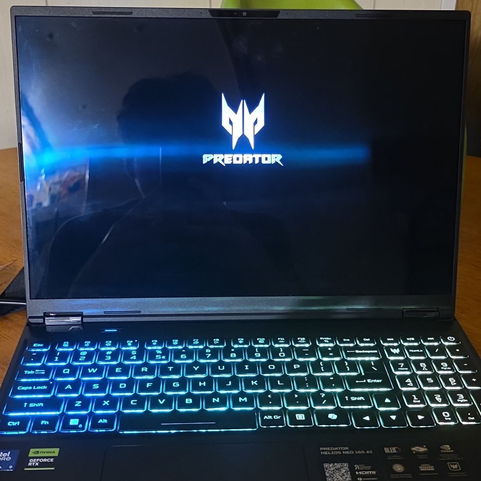 Acer Predator Helios Neo 16s 16″ OLED QHD Core Ultra 9 275HX 16GB 1TB RTX 5060