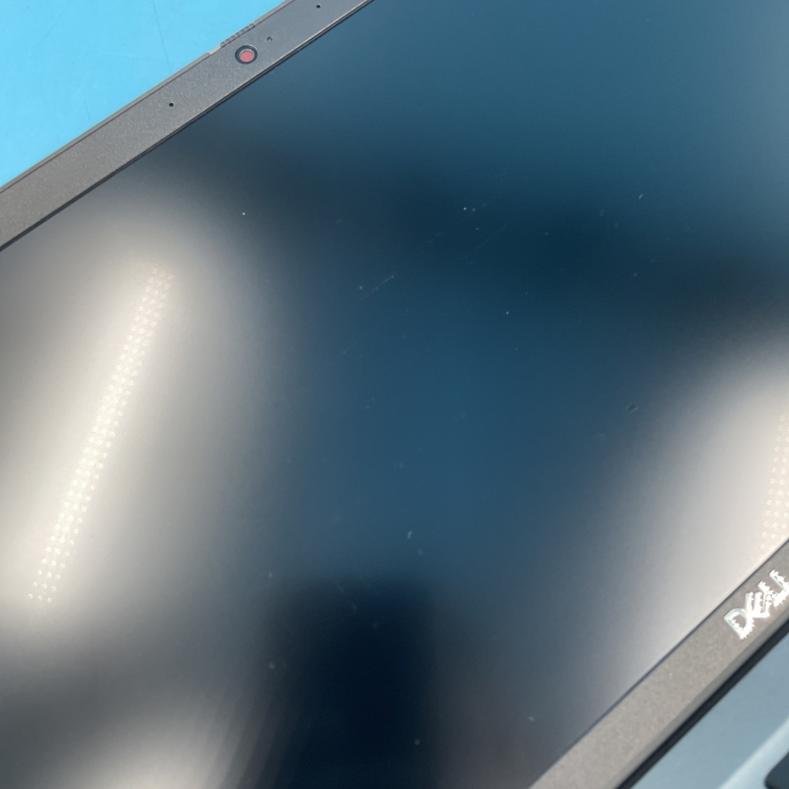 Dell Latitude 5420 | i7-1185G7 | 16GB RAM | 256GB SSD | NO OS | 53% BATT